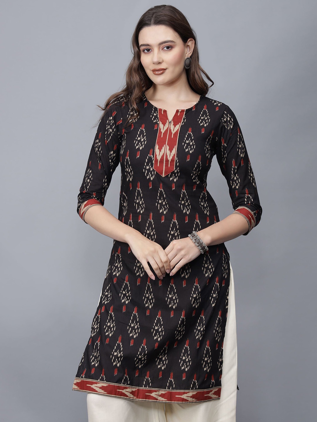 

ETRAANA Printed Pure Cotton Round Neck Kurta, Black