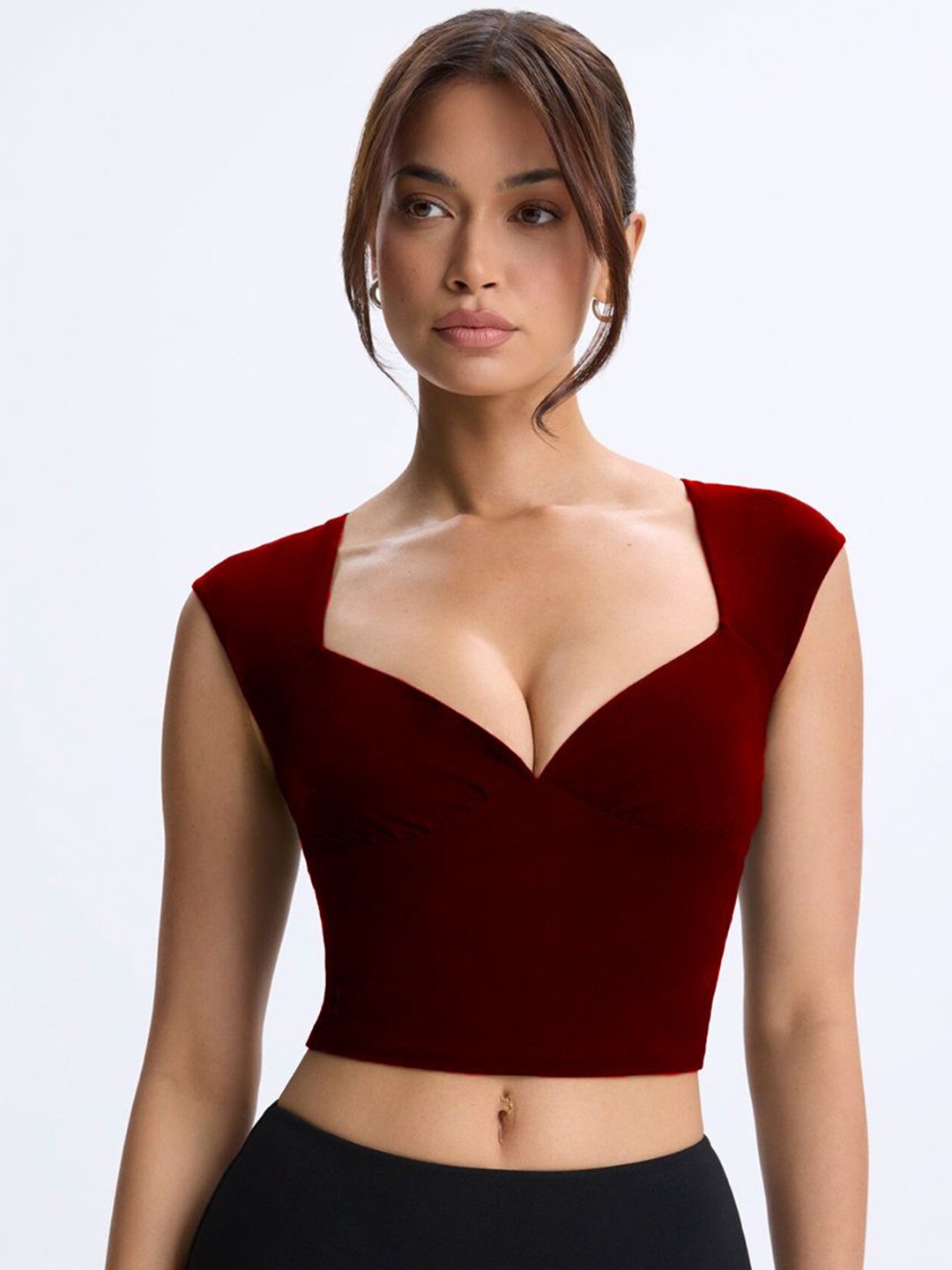 

TRAQUILA Sweetheart Neck Top, Maroon