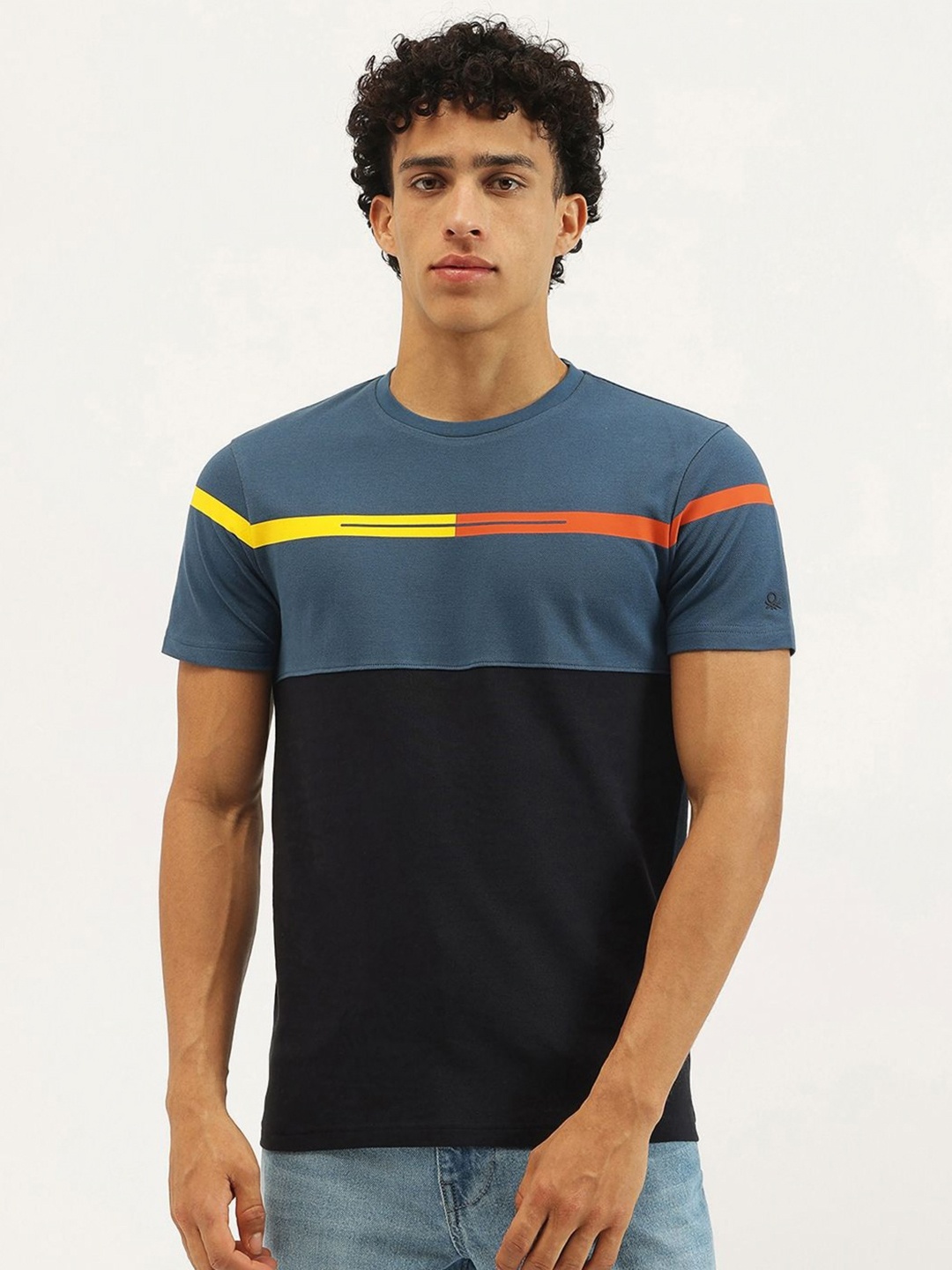 

United Colors of Benetton Men Striped Pure Cotton Pockets T-shirt, Multi