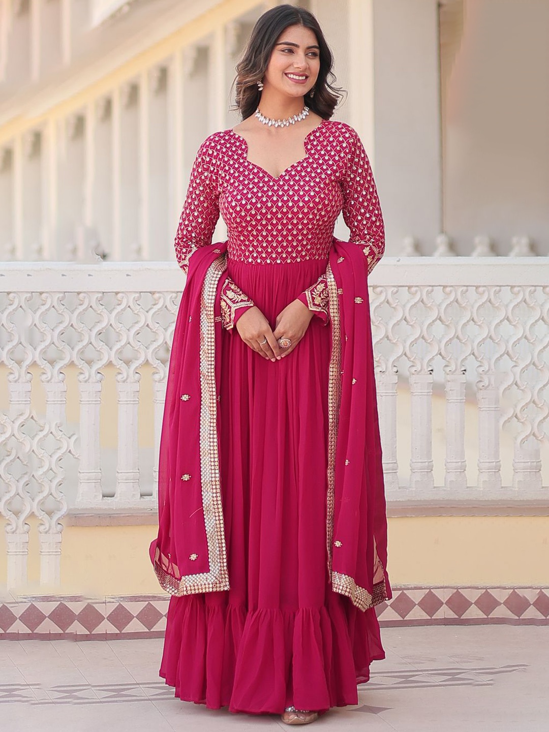 

Wedani Women Embroidered Georgette Kurta, Pink