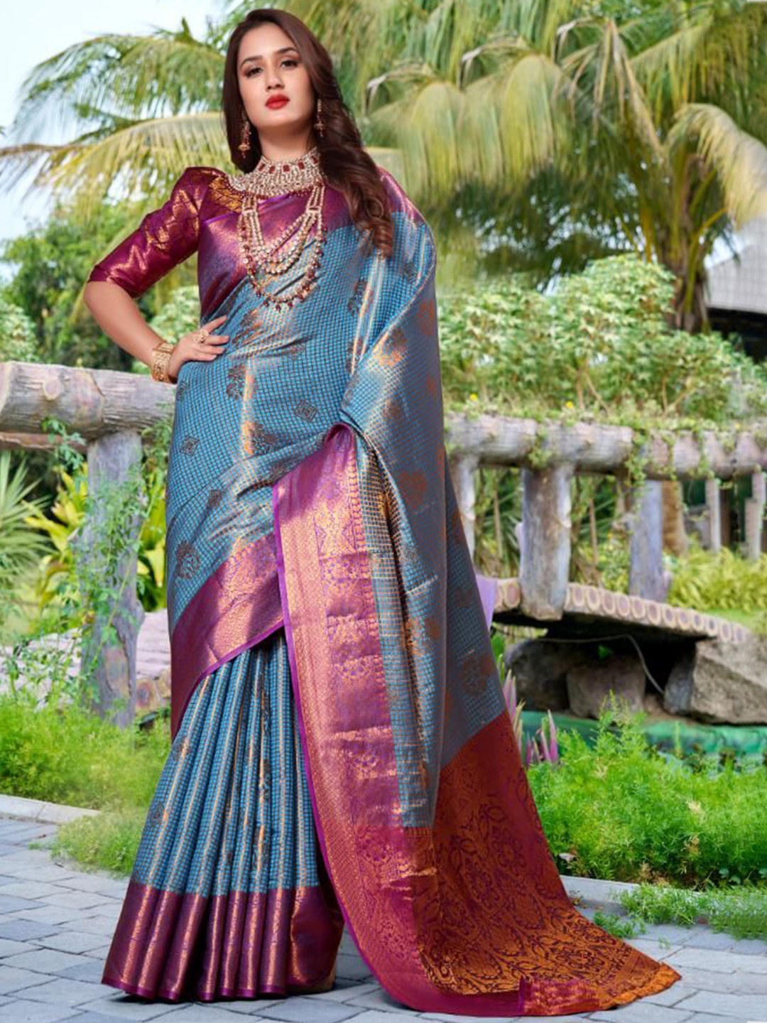 

jayant creation Woven Design Zari Silk Blend Banarasi Saree, Turquoise blue