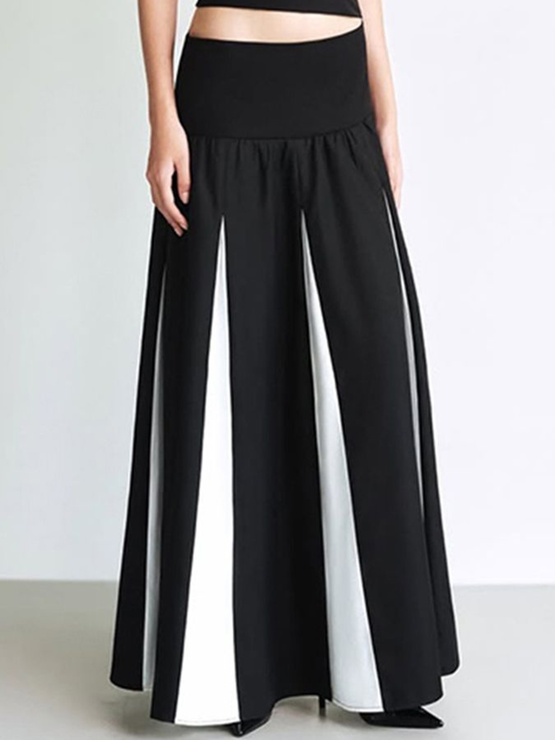 

LULU & SKY Color Blocked A-Line Maxi Skirt, Black