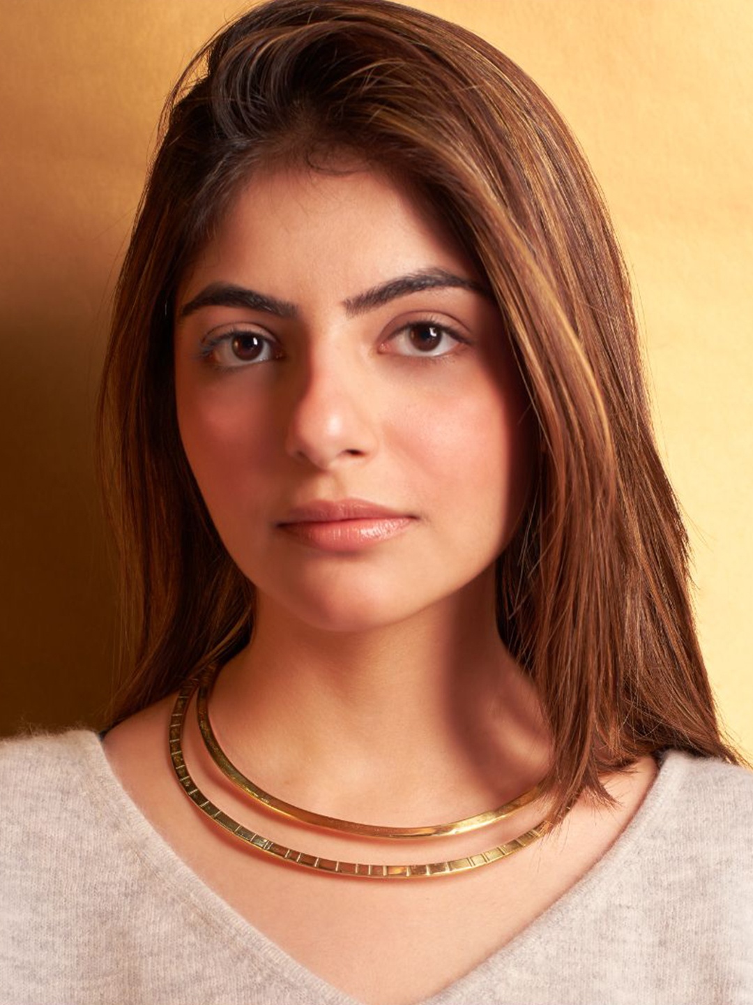 

SALTY Alloy Gypsy Queen Neck Cuff Necklace & Chain, Gold