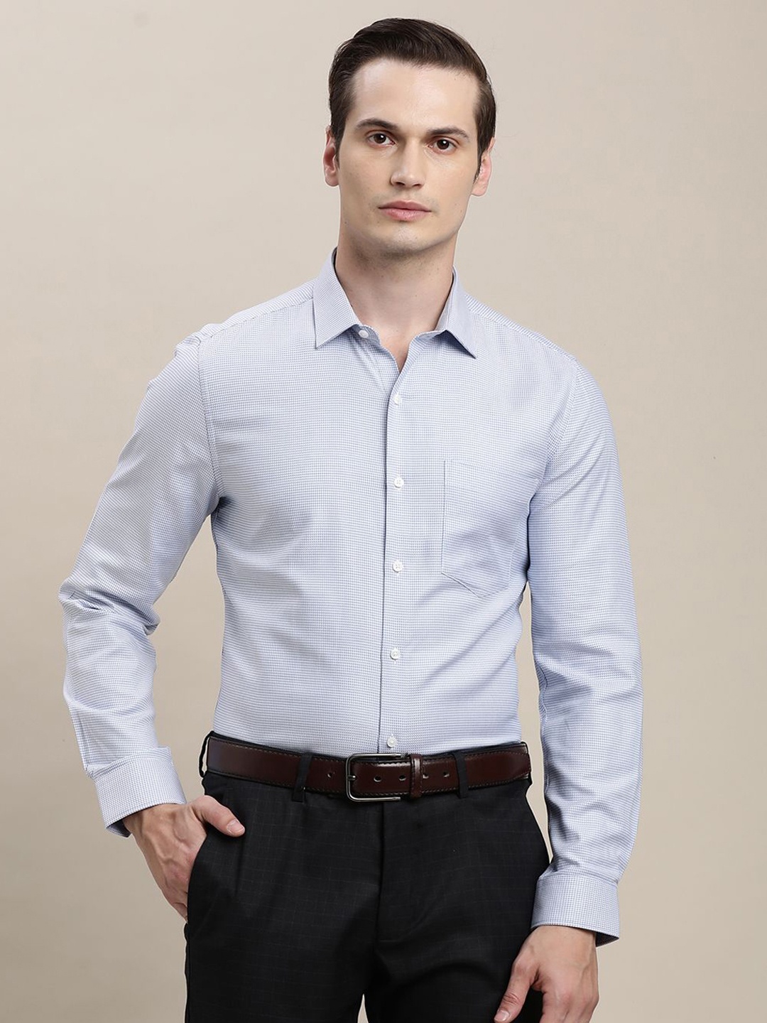 

Turtle Men Standard Slim Fit Spread Collar Textured Cotton Formal Shirt, Blue