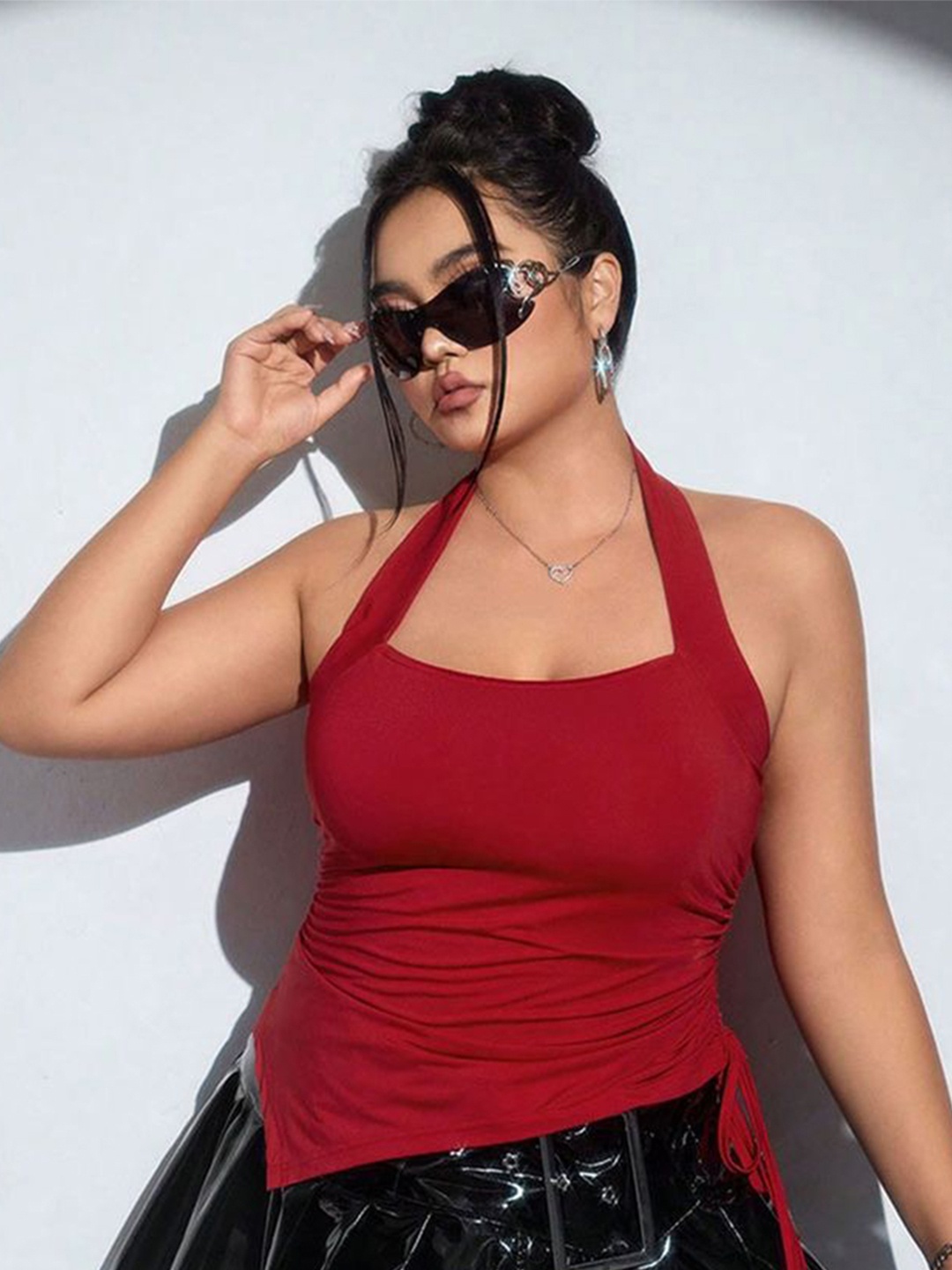 

LULU & SKY Halter Neck Tank Top, Red