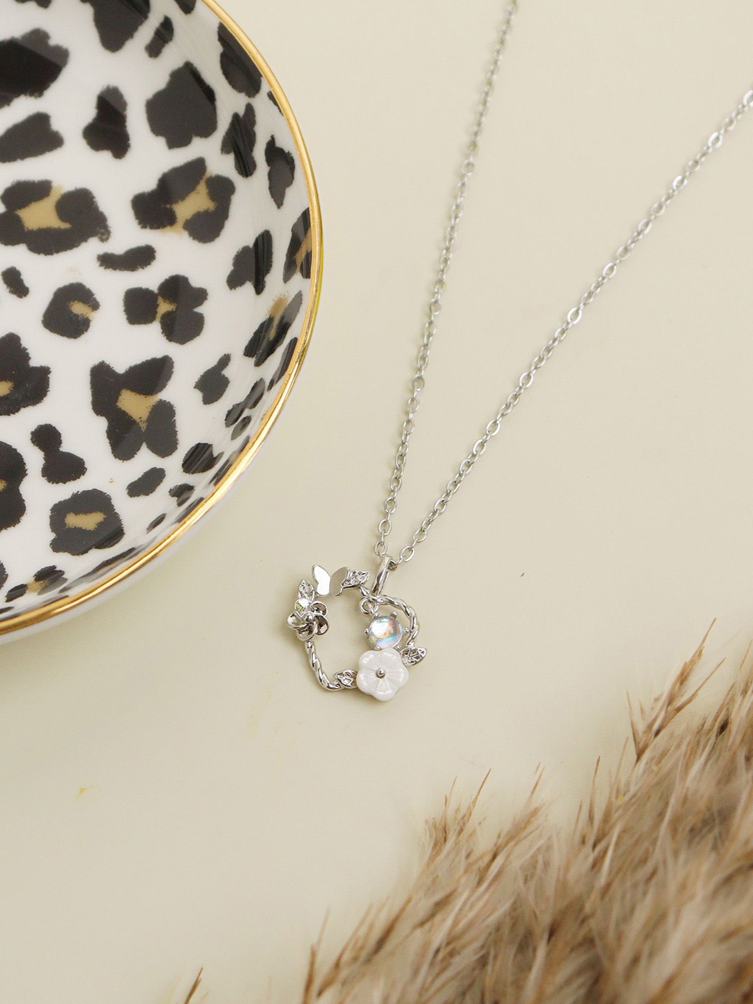 

Laviscart Stainless Steel Rhodium-Plated Heart Shaped Pendant With Chain, Silver