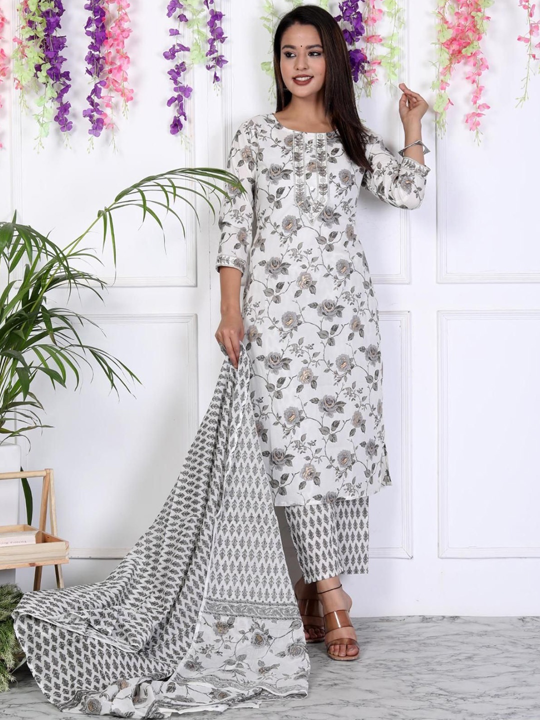 

ASANSHI Women Floral Printed Regular Thread Work Pure Cotton Kurta with Trousers & With Dupatta, White