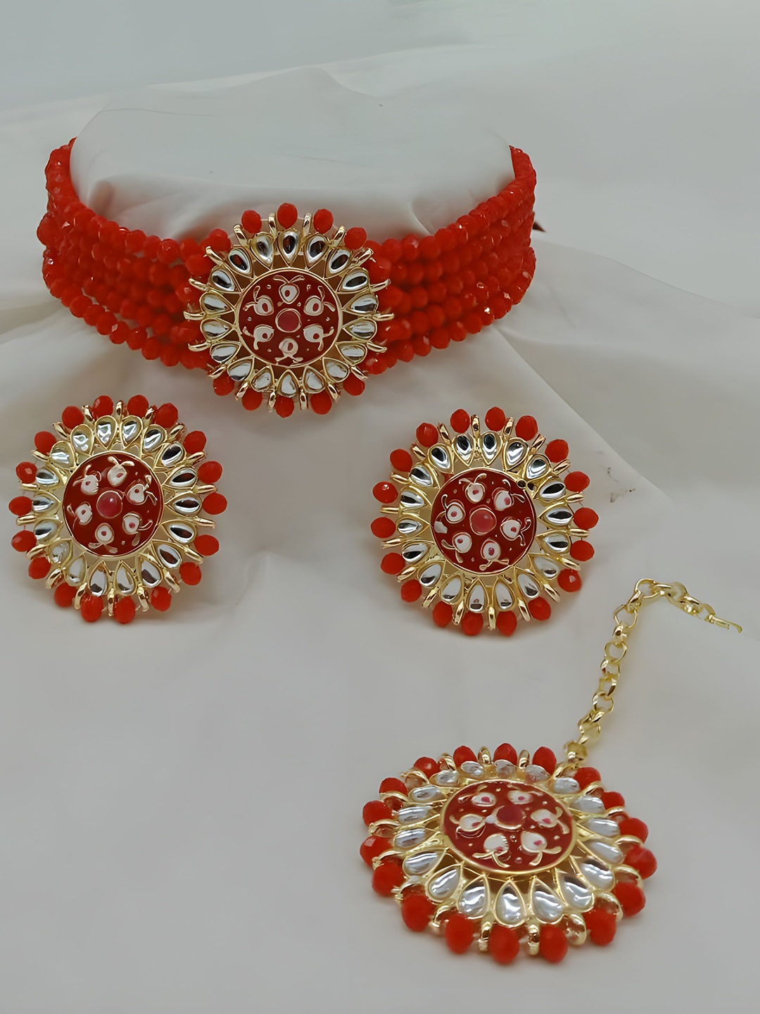 

JMBW INTERNATIONAL Set Of 2 Gold Plated Stone Studded & Beaded Jewellery Sets