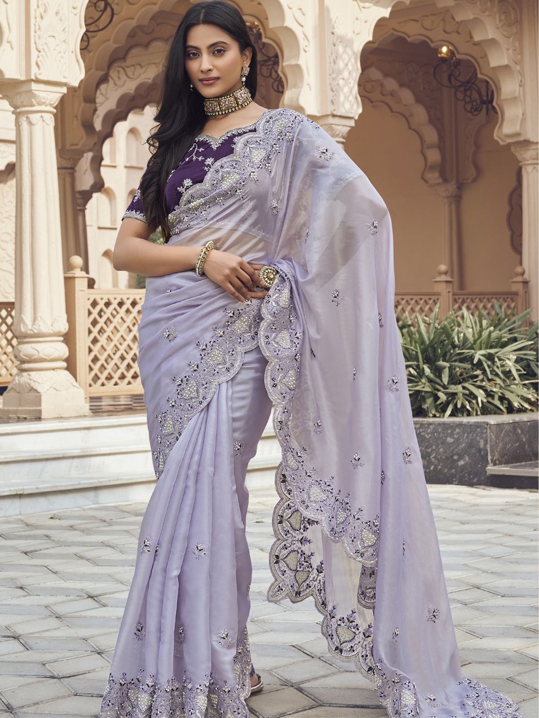 

Suha Floral Art Silk Saree, Purple