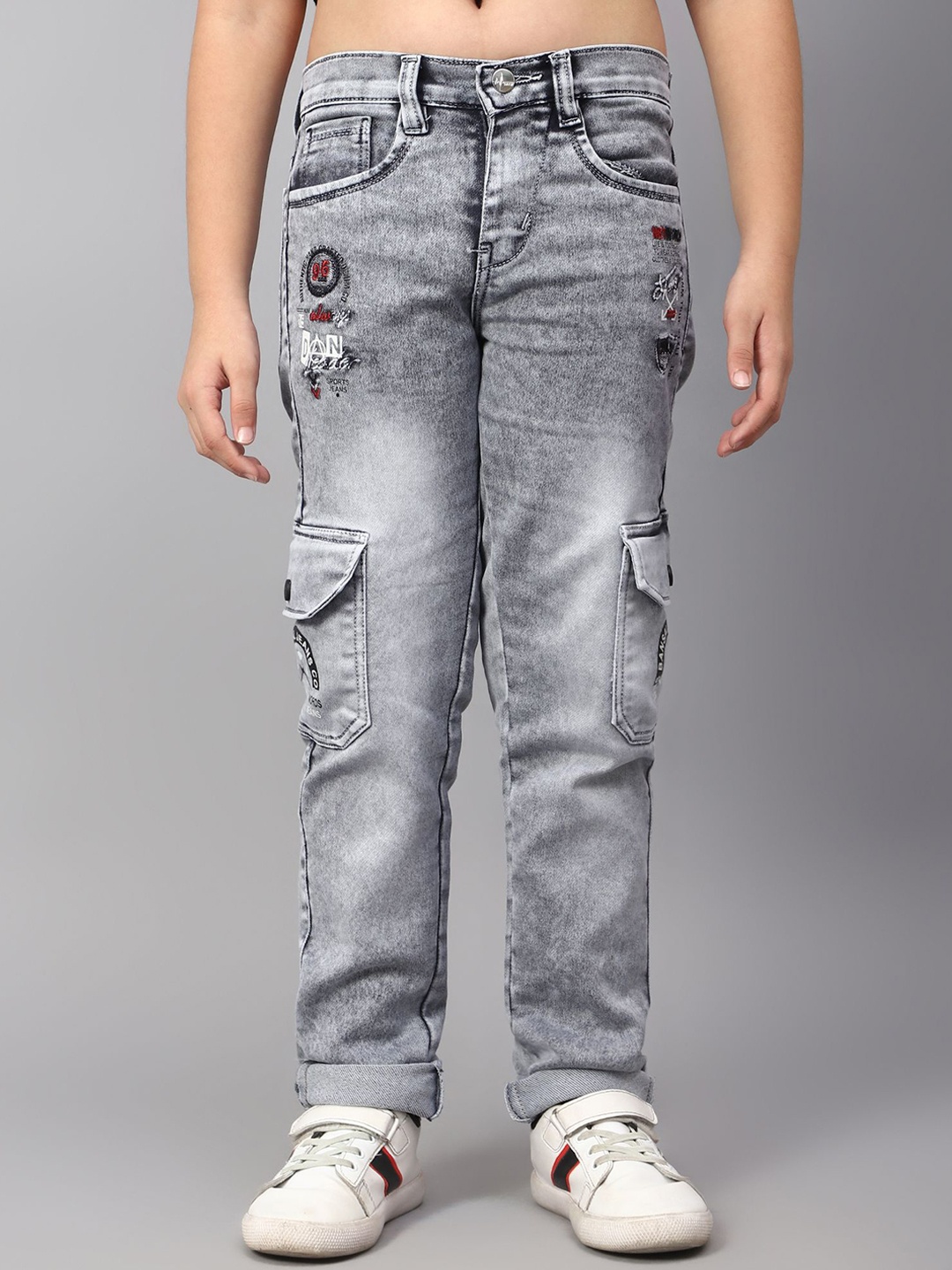 

Killer Boys Mildly Distressed Heavy Fade Jeans, Grey