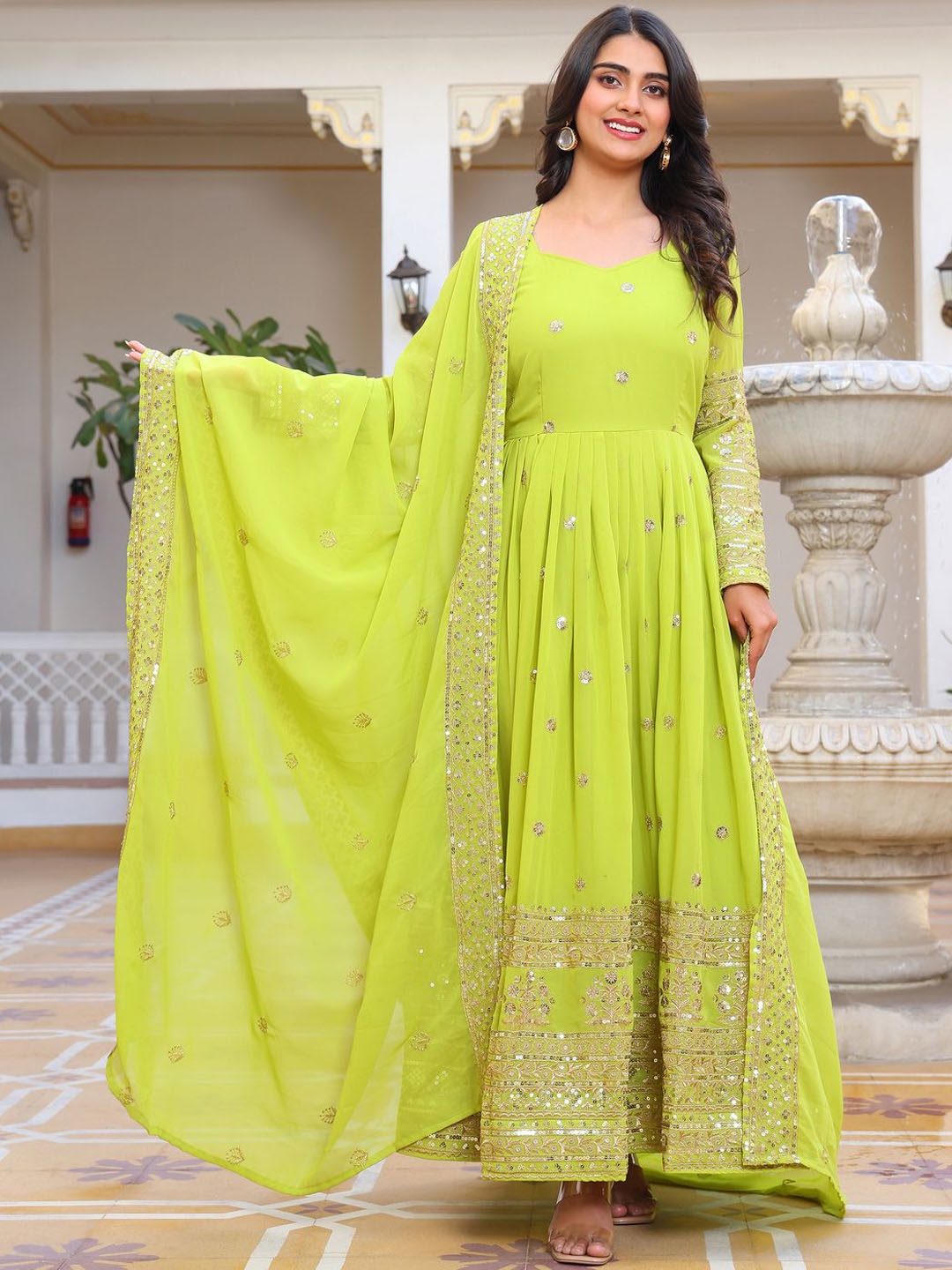

Wedani Women Floral Embroidered Regular Sequinned Kurta with Trousers & With Dupatta, Green