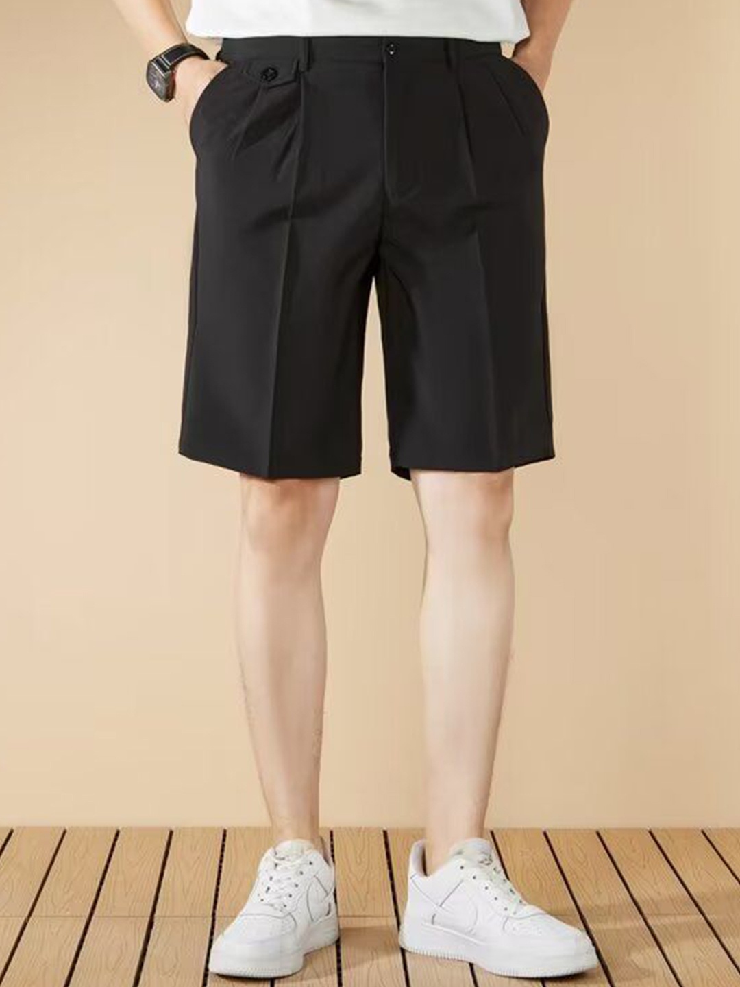 

StyleCast x Revolte Men Loose Fit Shorts, Black