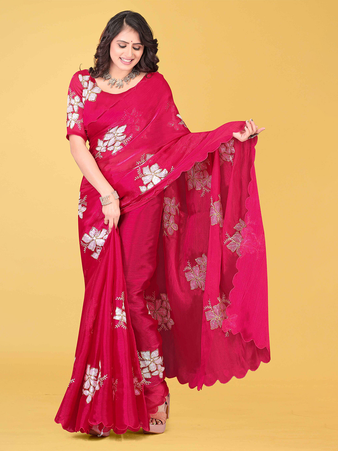 

Avirat Designer Studio Woven Design Kanjeevaram Saree, Pink