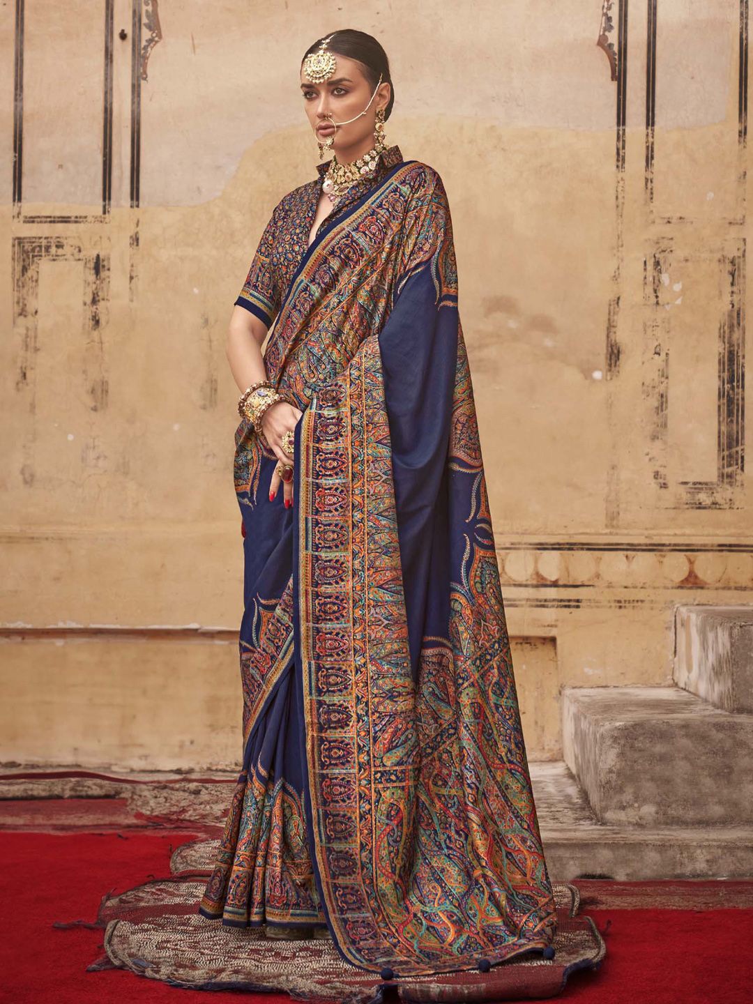 

Anouk Ethnic Motifs Silk Blend Banarasi Saree, Navy blue