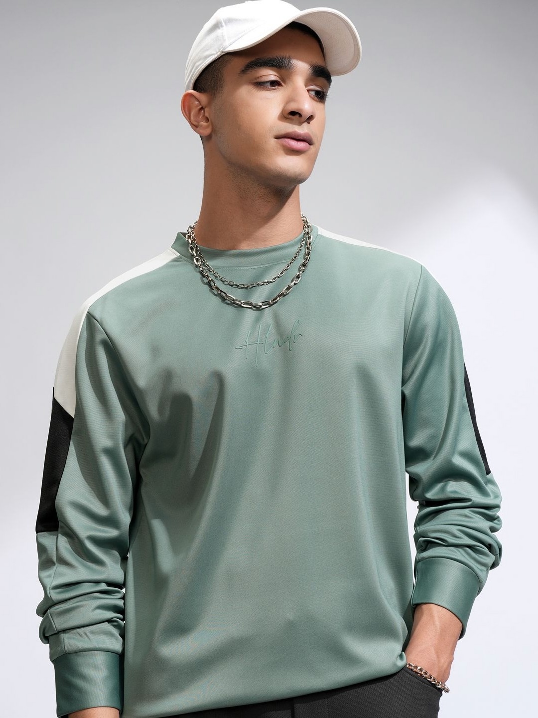 

HIGHLANDER Men T-shirt, Green