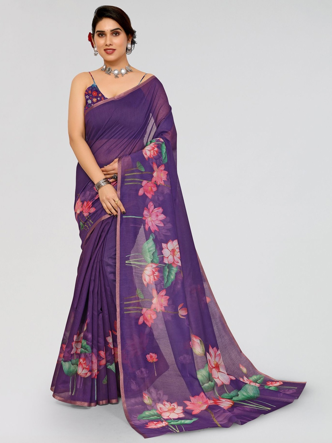 

Moda Rapido Floral Zari Saree, Purple