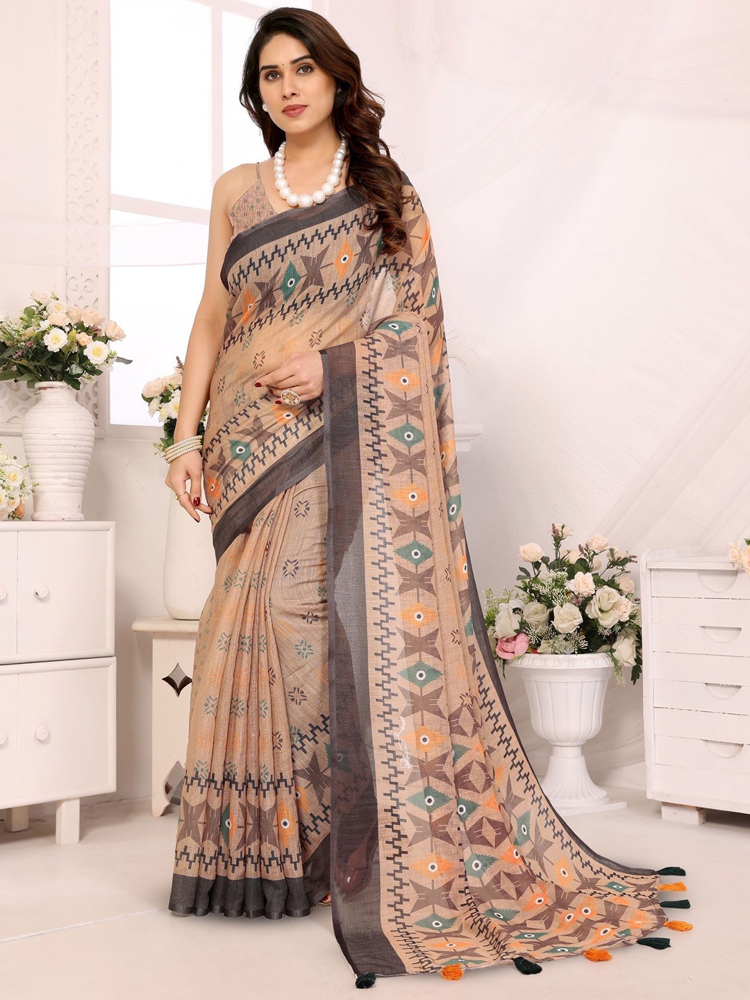 

Moda Rapido Linen Blend Saree, Brown