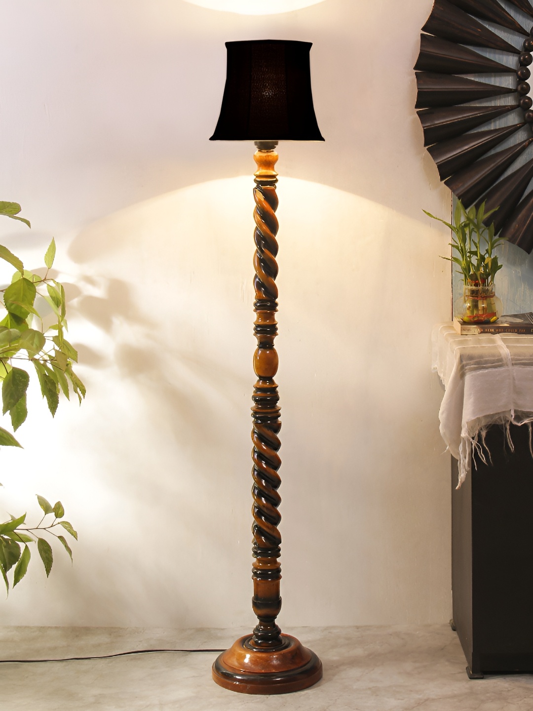 

Devansh Black & Brown Textured Frustum Shaped Wooden Floor Lamp With Shade