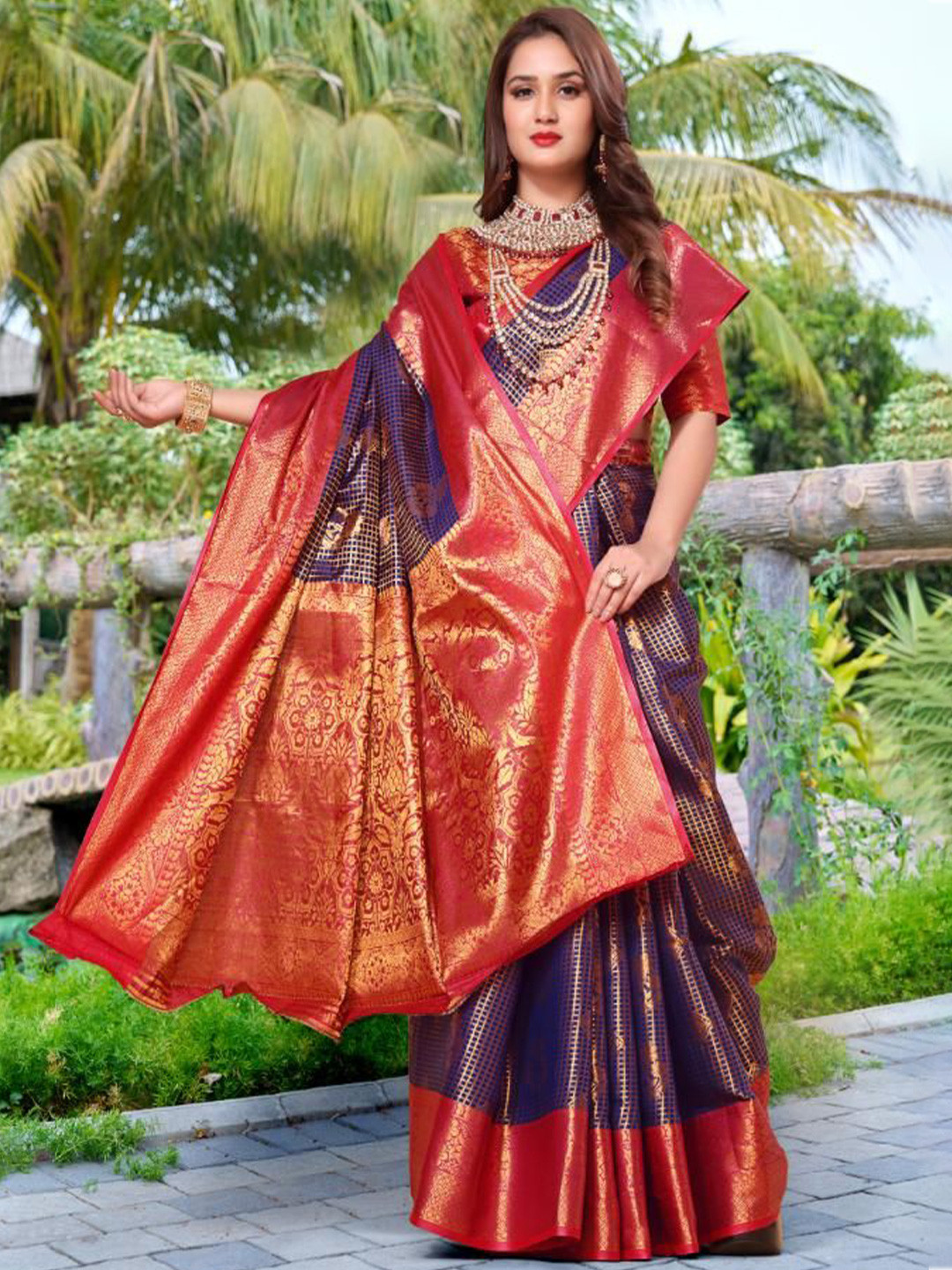 

jayant creation Woven Design Zari Silk Blend Banarasi Saree, Blue