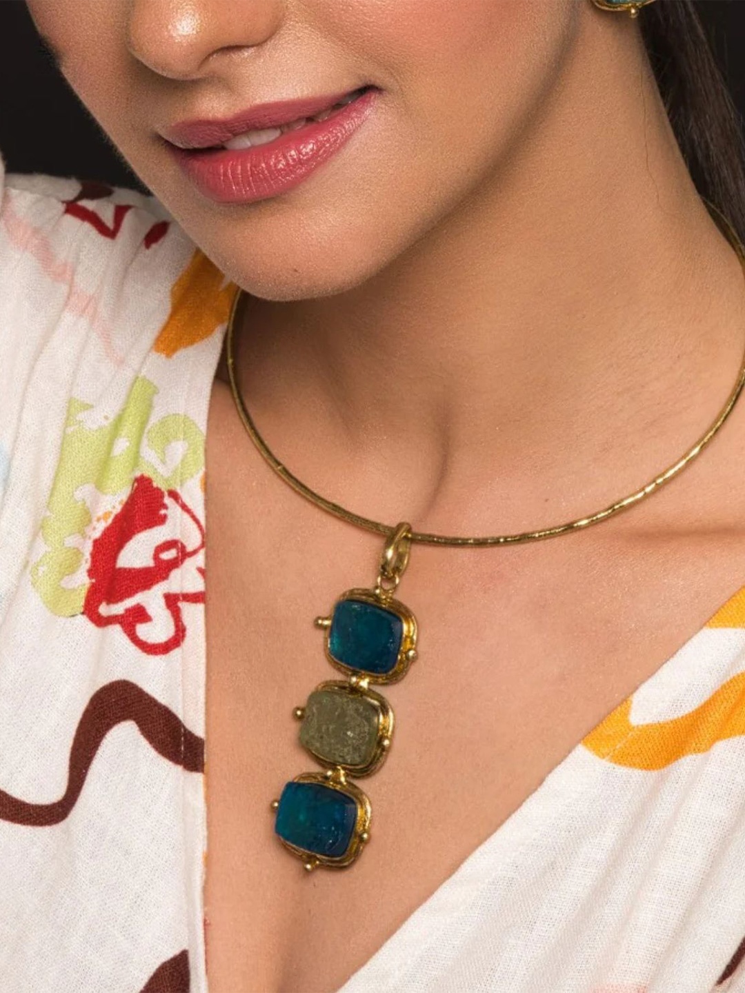 

QUEENS JEWELS Gold-Plated Square Stones-Studded Shaped Pendants With Chains