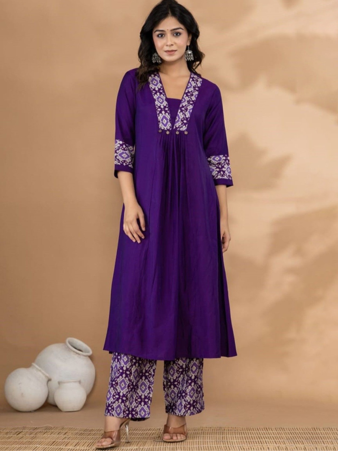 

AUTUMN LANE Women Printed Pleated Pure Cotton Kurta with Trousers, Purple