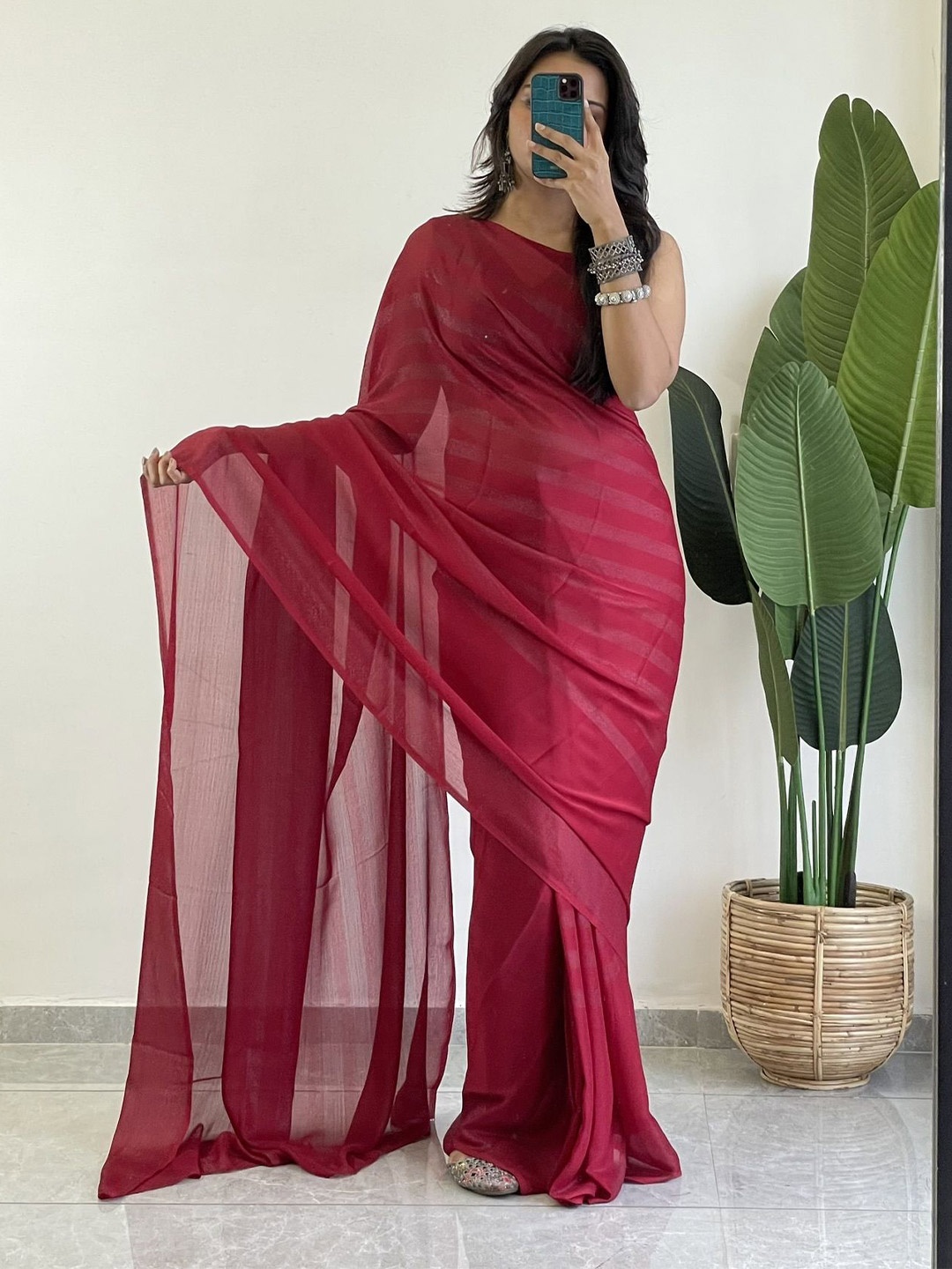 

LeeliPeeri Designer Poly Georgette Saree, Red