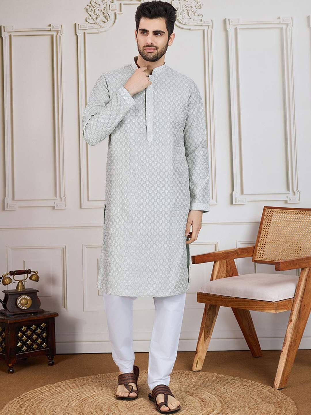 

House of Pataudi Embroidered Cotton Straight Kurta, Green