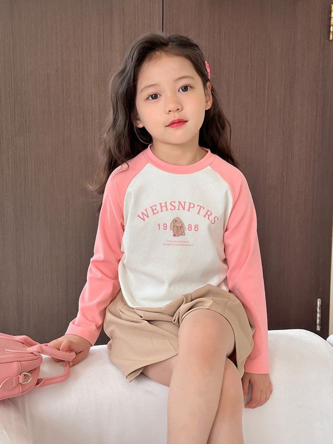 

LULU & SKY Girls Typography Applique T-shirt, Pink