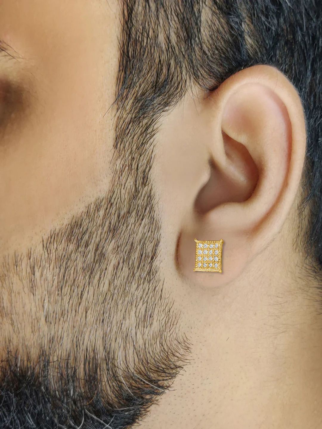 

VAGHBHATT Classic Studs Earrings, Gold