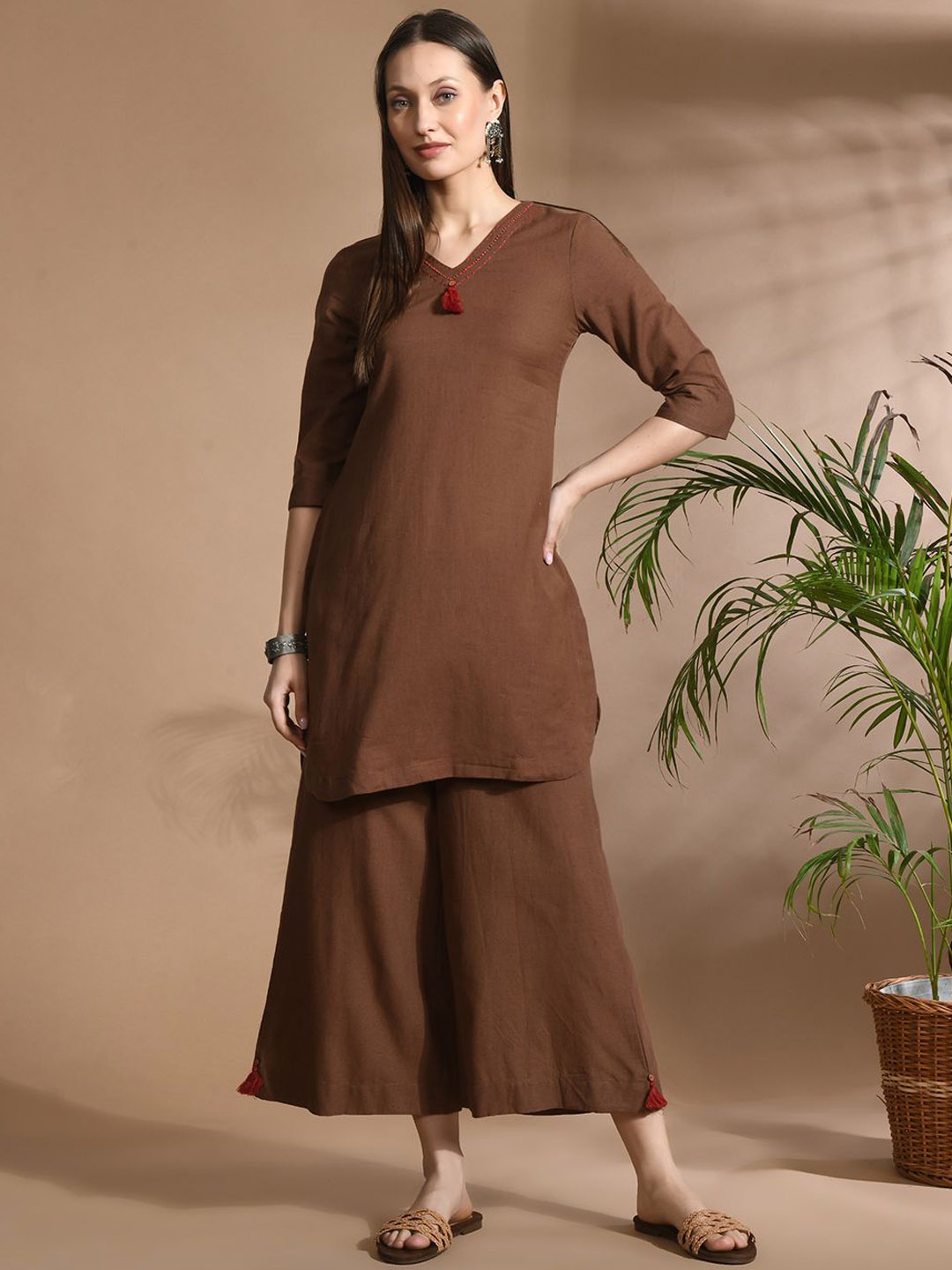 

Jaipur Kurti Women Regular Thread Work Pure Cotton Kurta with Palazzos, Brown