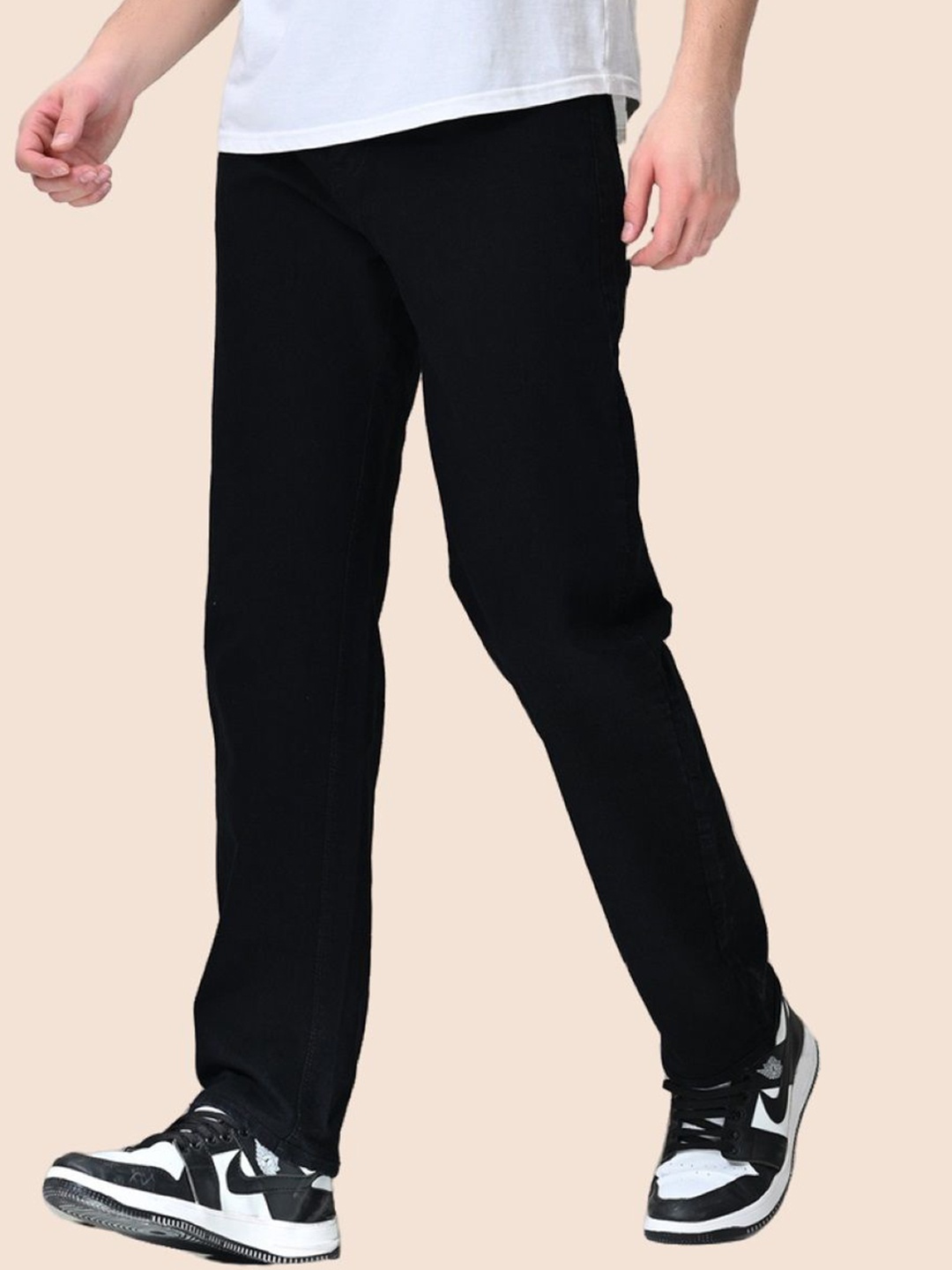 

LINARIA Men Classic Jeans, Black