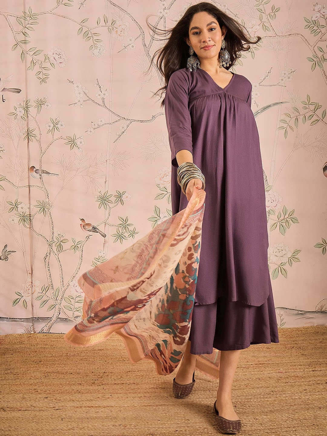 

InWeave Women Regular Kurta with Palazzos & With Dupatta, Mauve