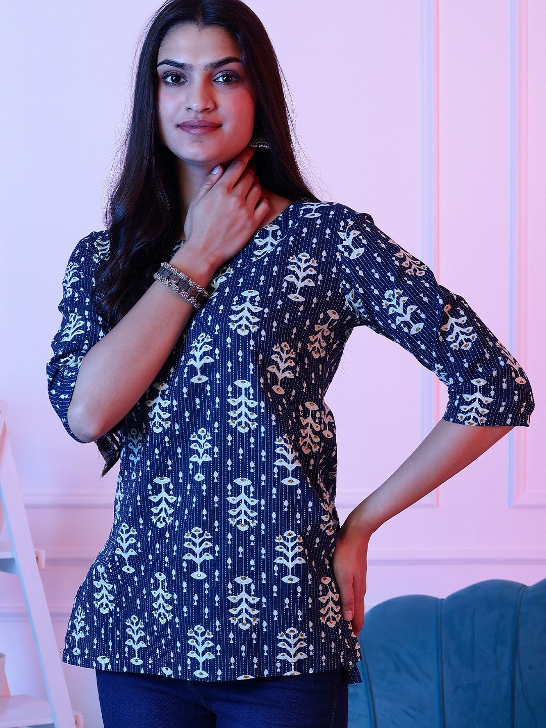 

Dogman Floral Printed Pure Cotton Kurti, Blue