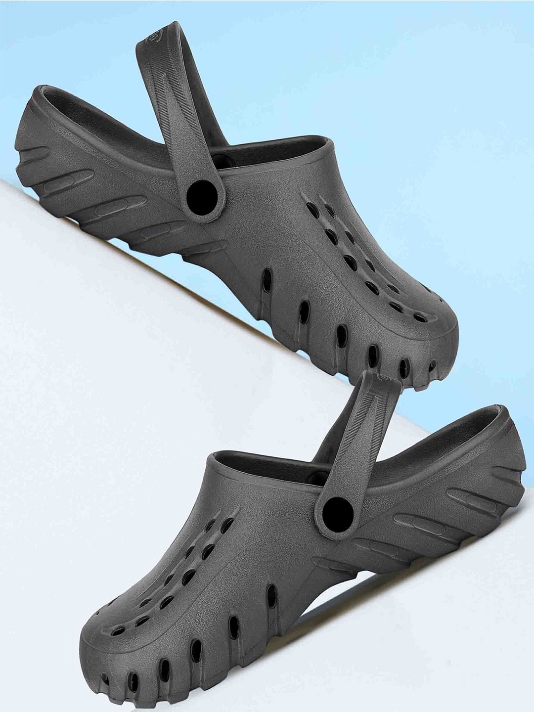 

BERSACHE Men Clogs, Blue