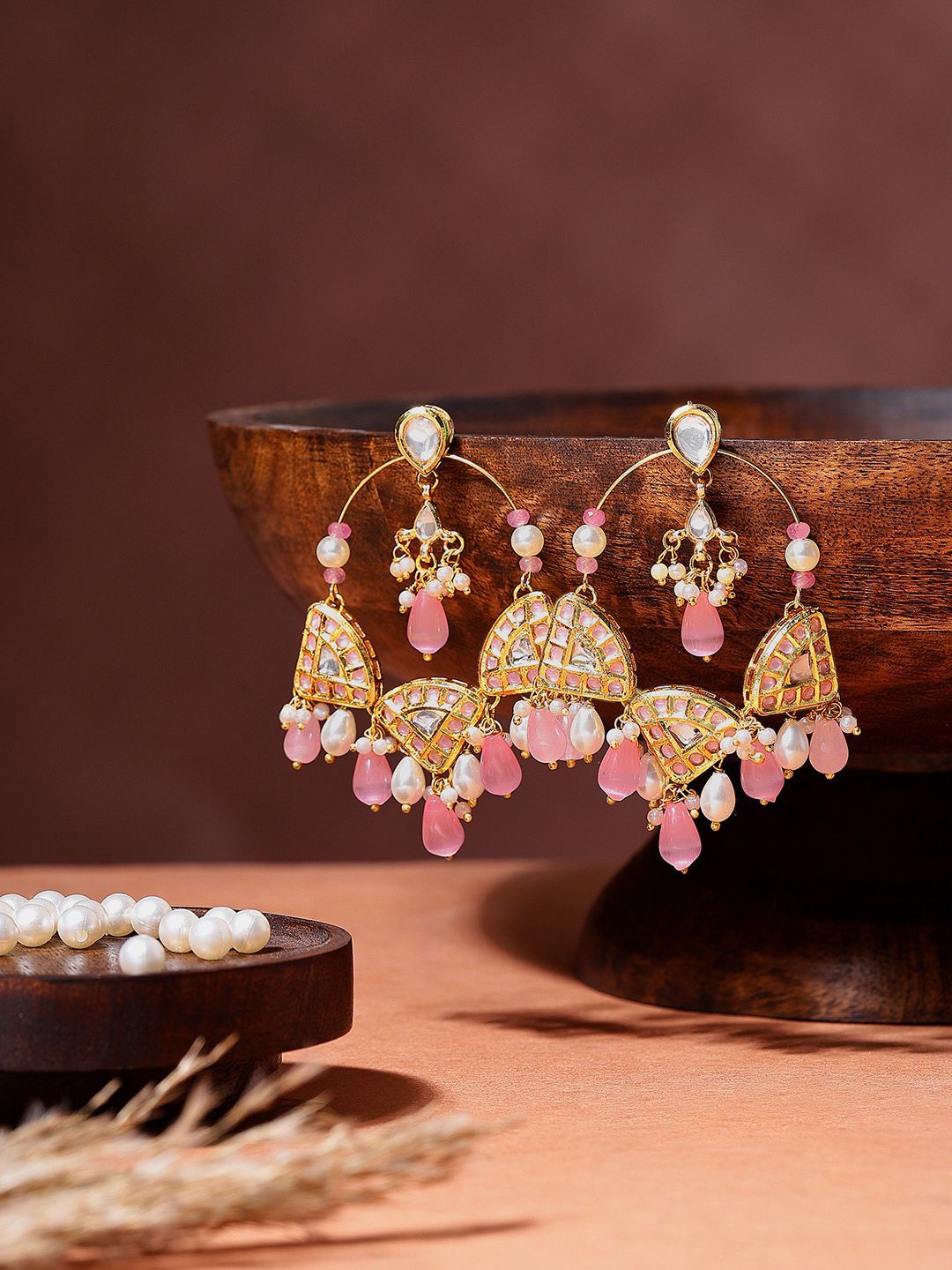 

AARSEE OFFICIAL Contemporary Chandbalis Earrings, Gold
