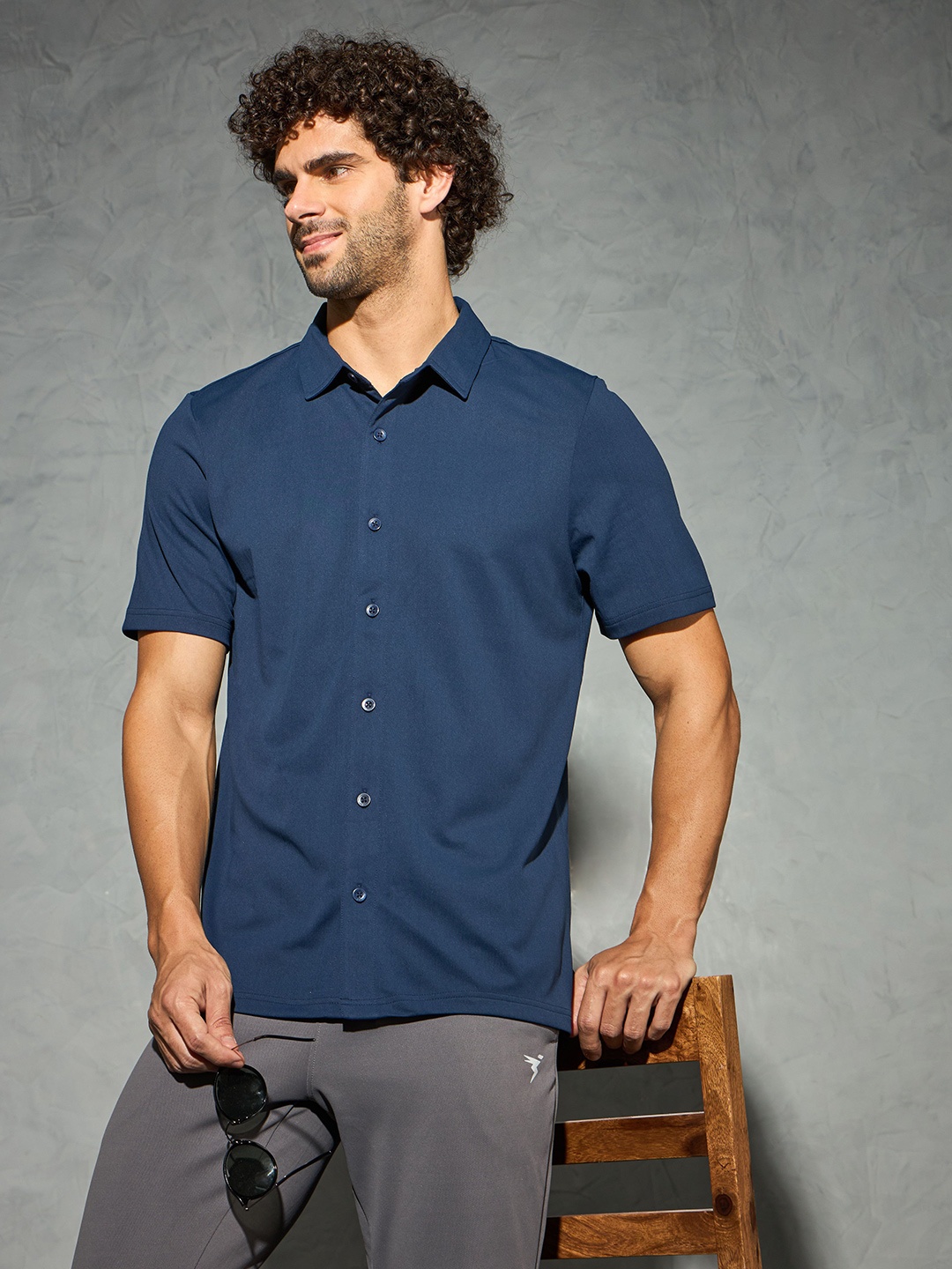 

Technosport Men Classic Slim Fit Opaque Casual Shirt, Navy blue