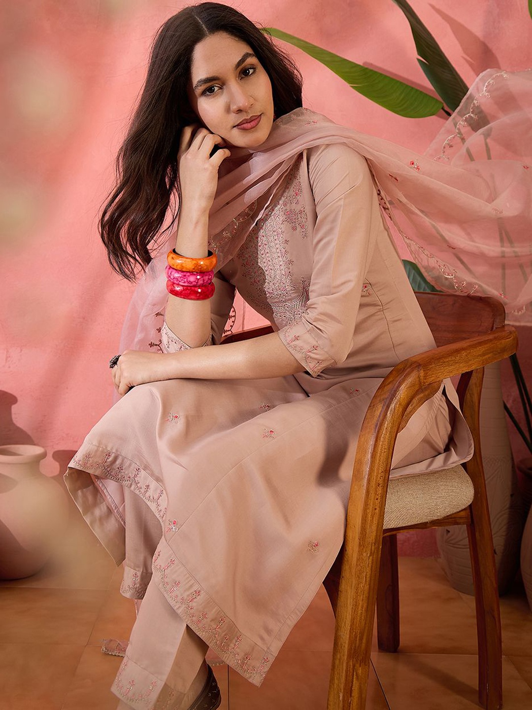 

Sangria Zari Sequence Embroidered Straight Kurta & Trousers With Dupatta, Beige