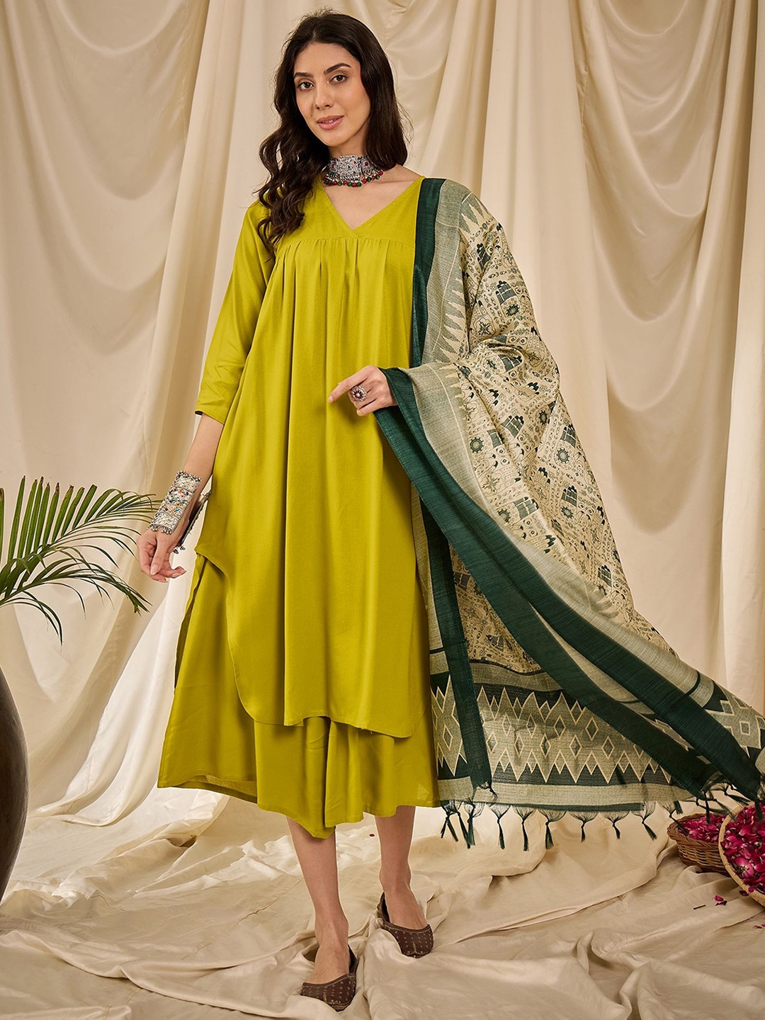 

InWeave Women Regular Kurta with Palazzos & With Dupatta, Yellow