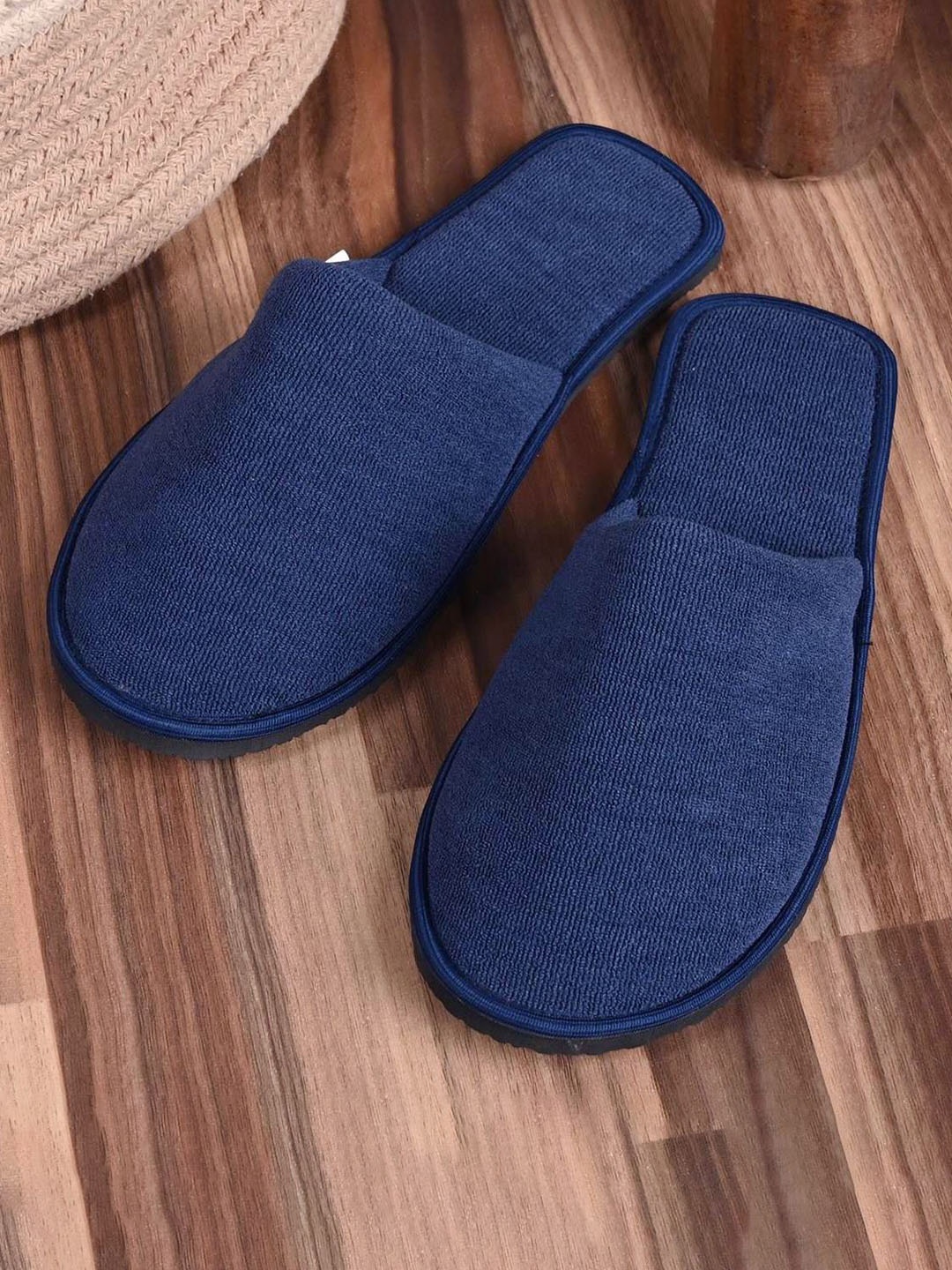 

Mifuzi Women Room Slippers, Blue