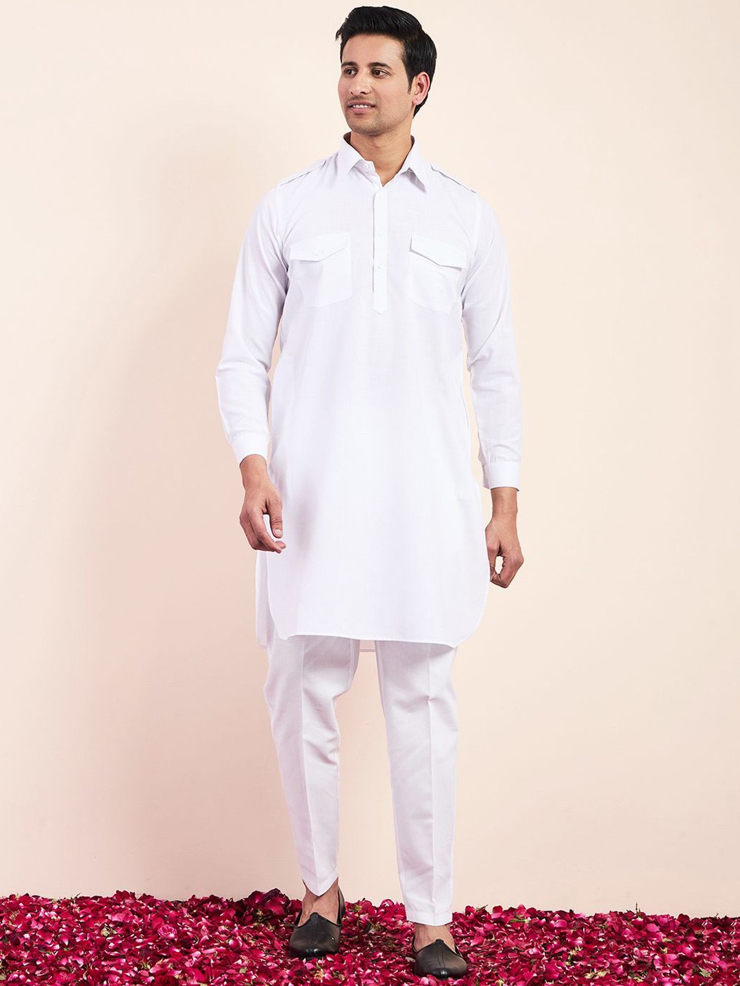 

Satwaa Shirt Collar Double Pocket Pathani Kurta with Trousers, White