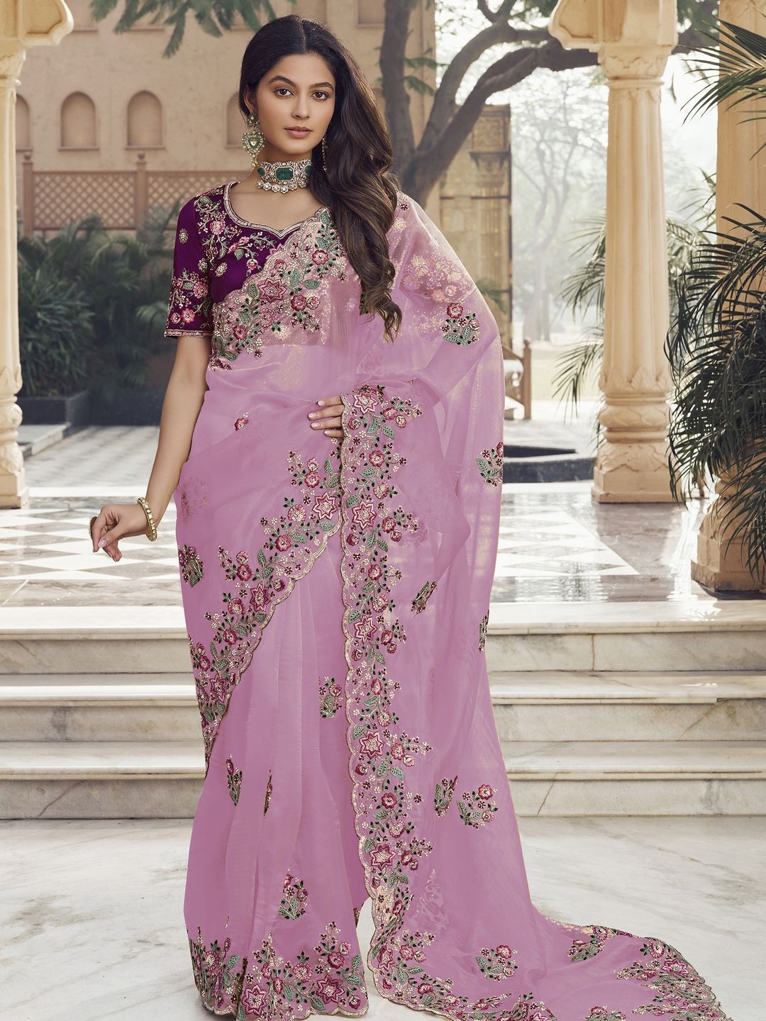 

Suha Floral Organza Saree, Pink