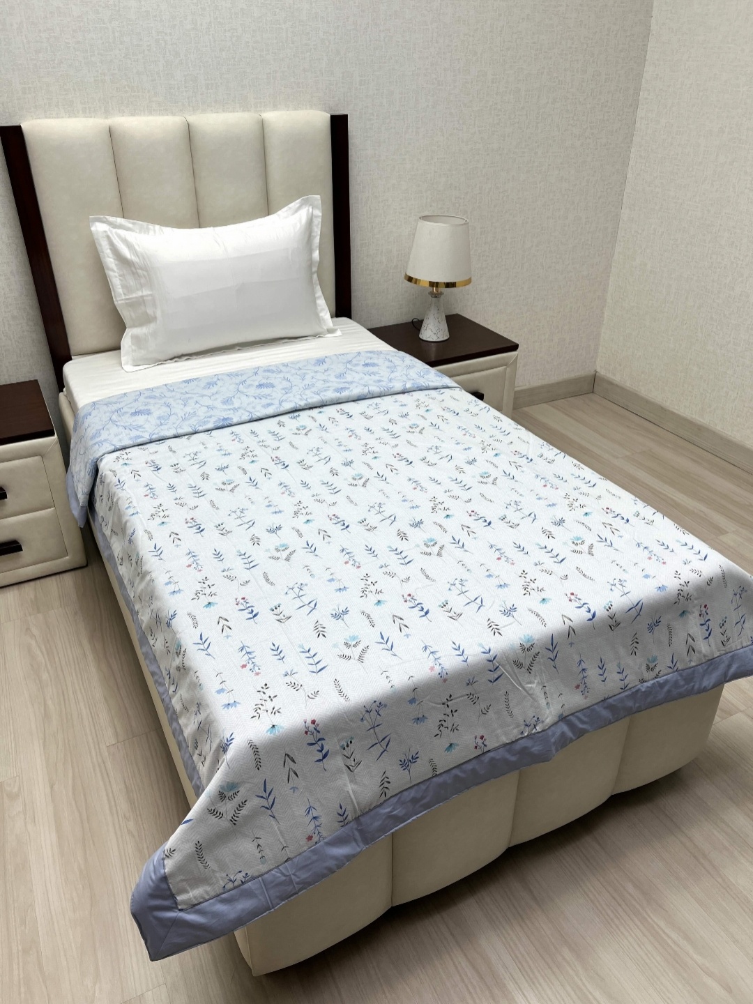 

Pure Decor Blue & White Floral Printed AC Room Cotton Single Bed Dohar