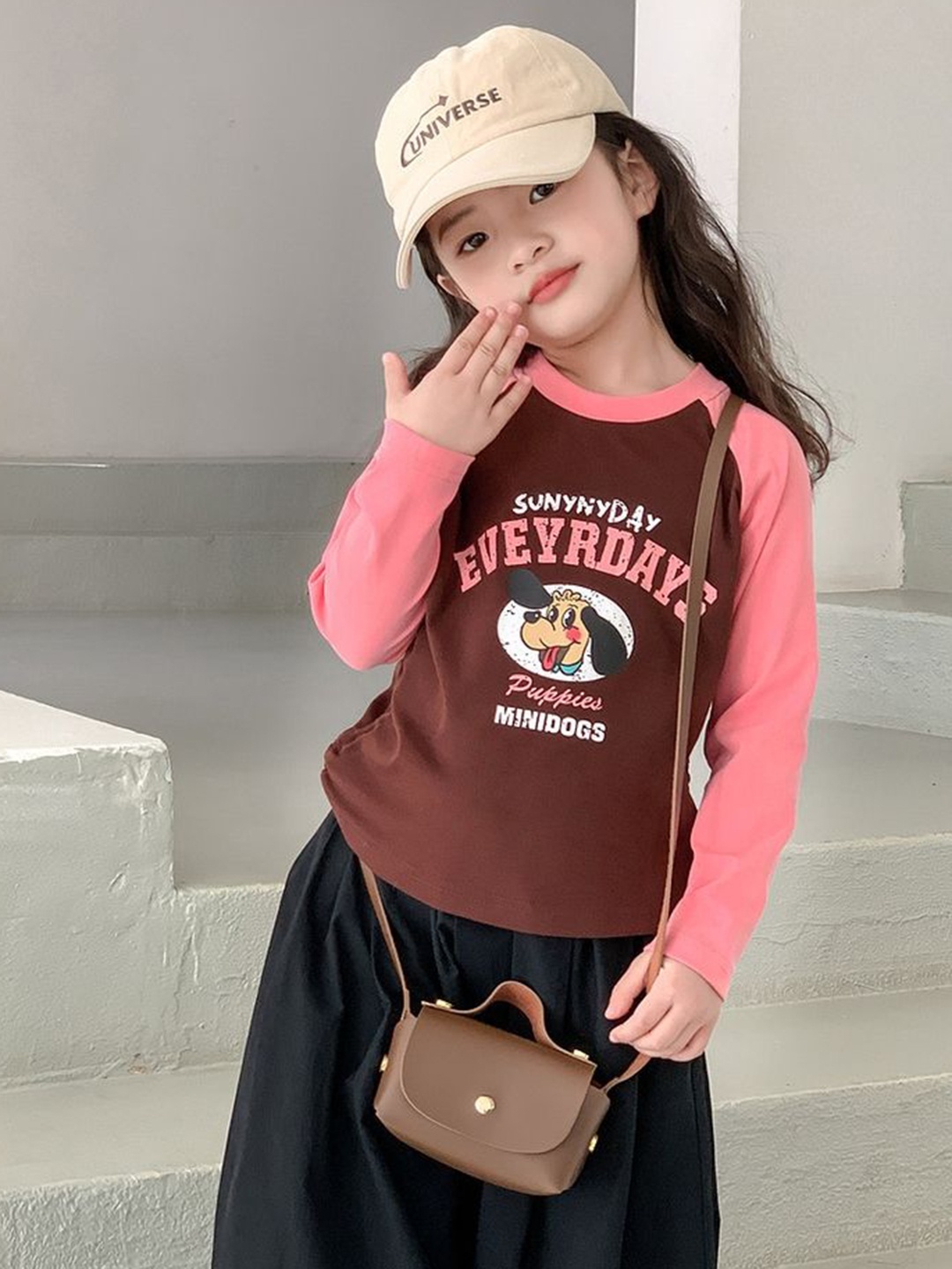 

LULU & SKY Girls Colourblocked Applique T-shirt, Brown