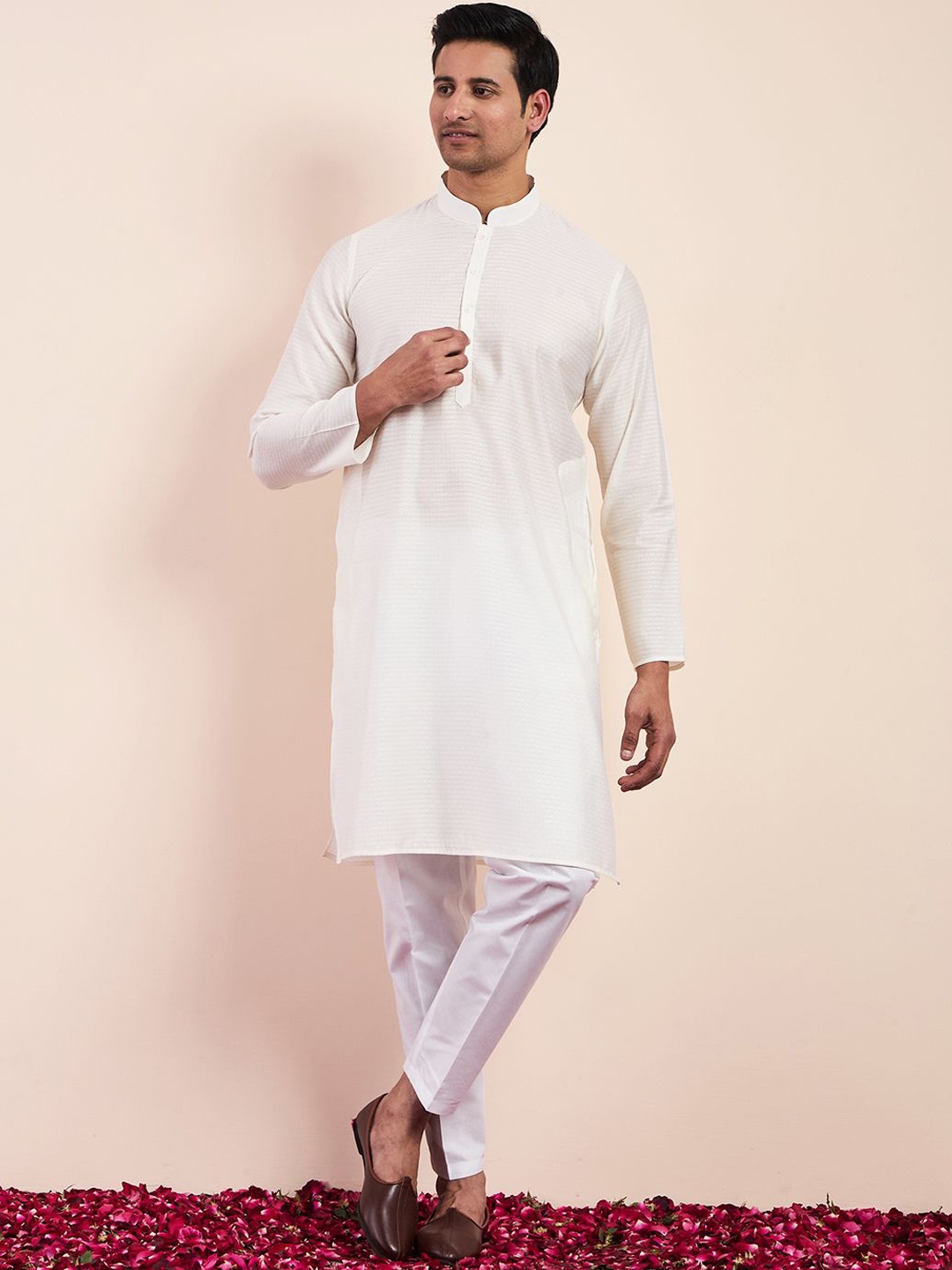 

Satwaa Woven Design Mandarin Collar Cotton Straight Kurta, Cream