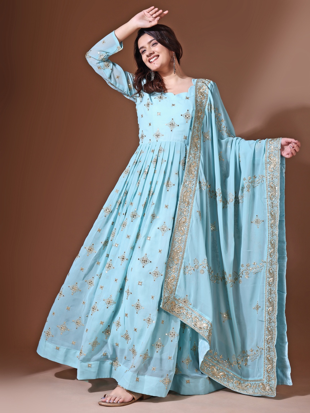 

Wedani Women Floral Embroidered Georgette Anarkali Kurta, Blue