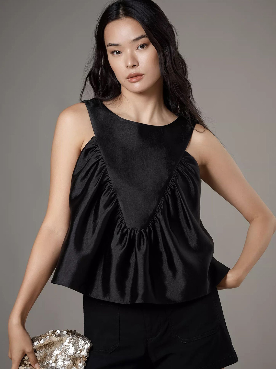 

LULU & SKY Top, Black