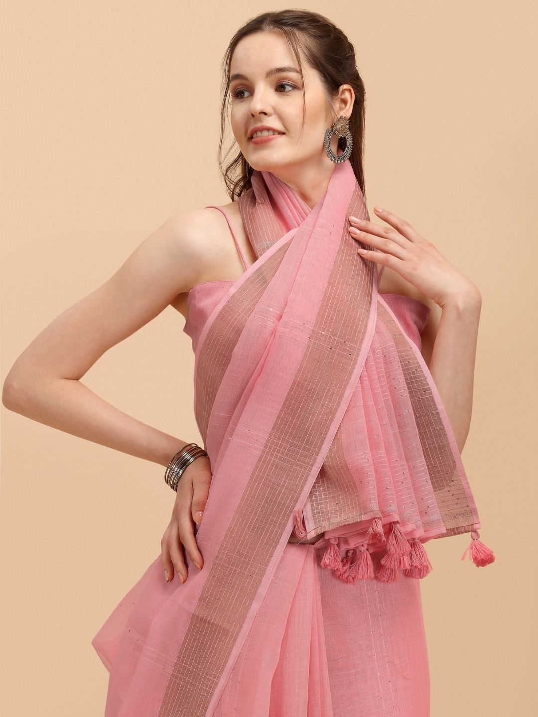 

Suha Woven Design Zari Linen Blend Saree, Pink