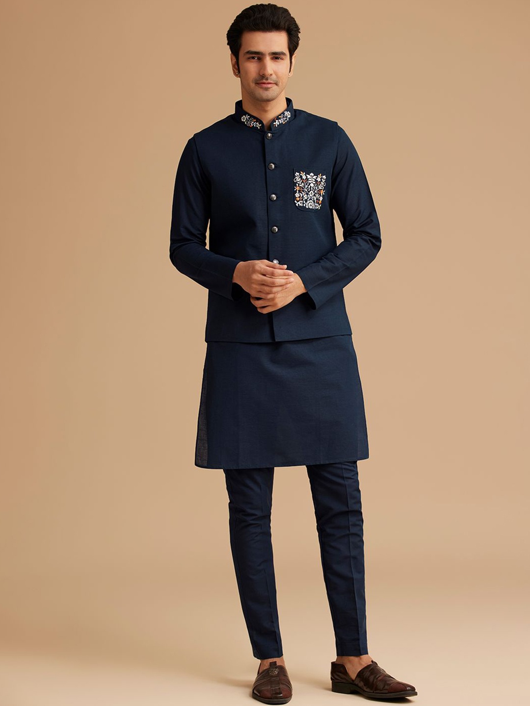

KALKI Fashion Men Embroidered Regular Thread Work Kurta with Trousers, Blue