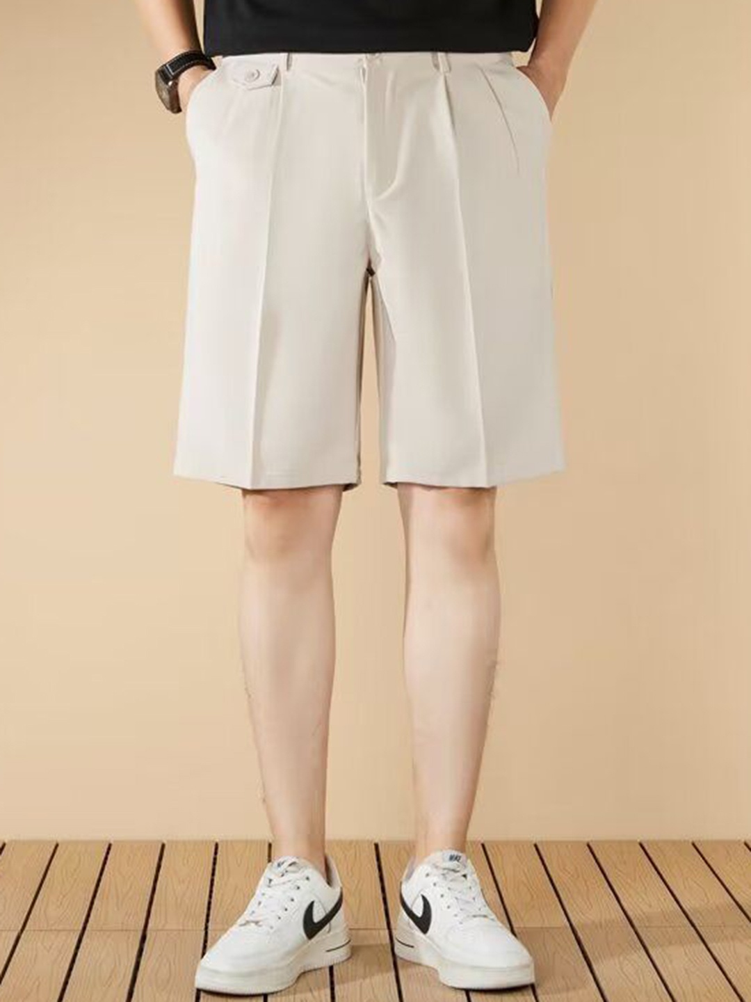 

StyleCast x Revolte Men Loose Fit Shorts, Beige