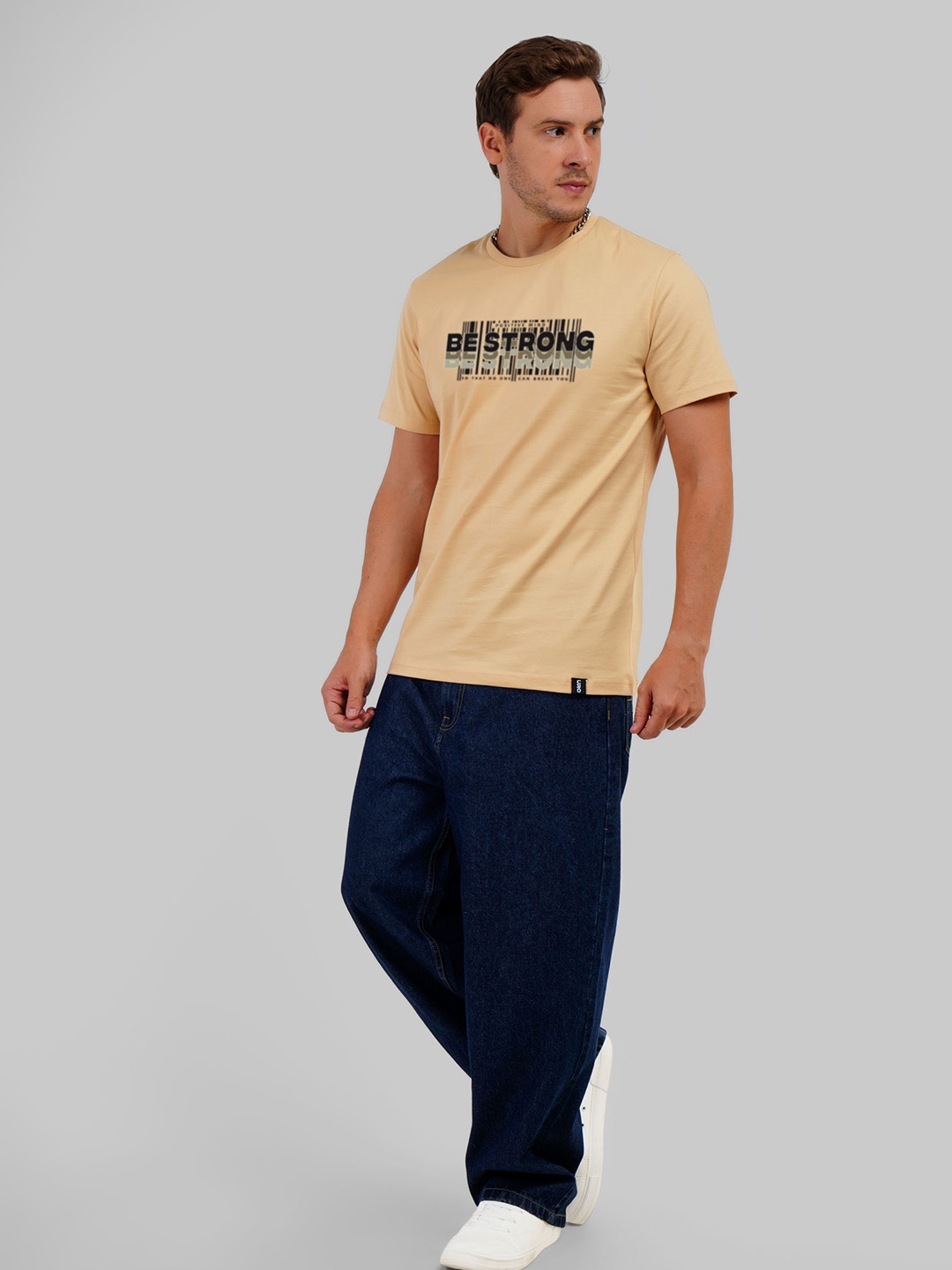 

Underrated Club Men Typography Printed Bio Finish Applique T-shirt, Beige
